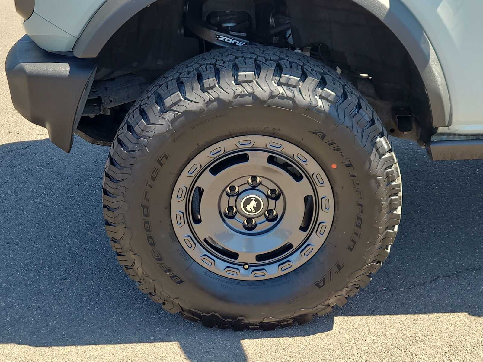 Thumbnail: 2022 Ford Bronco - 16