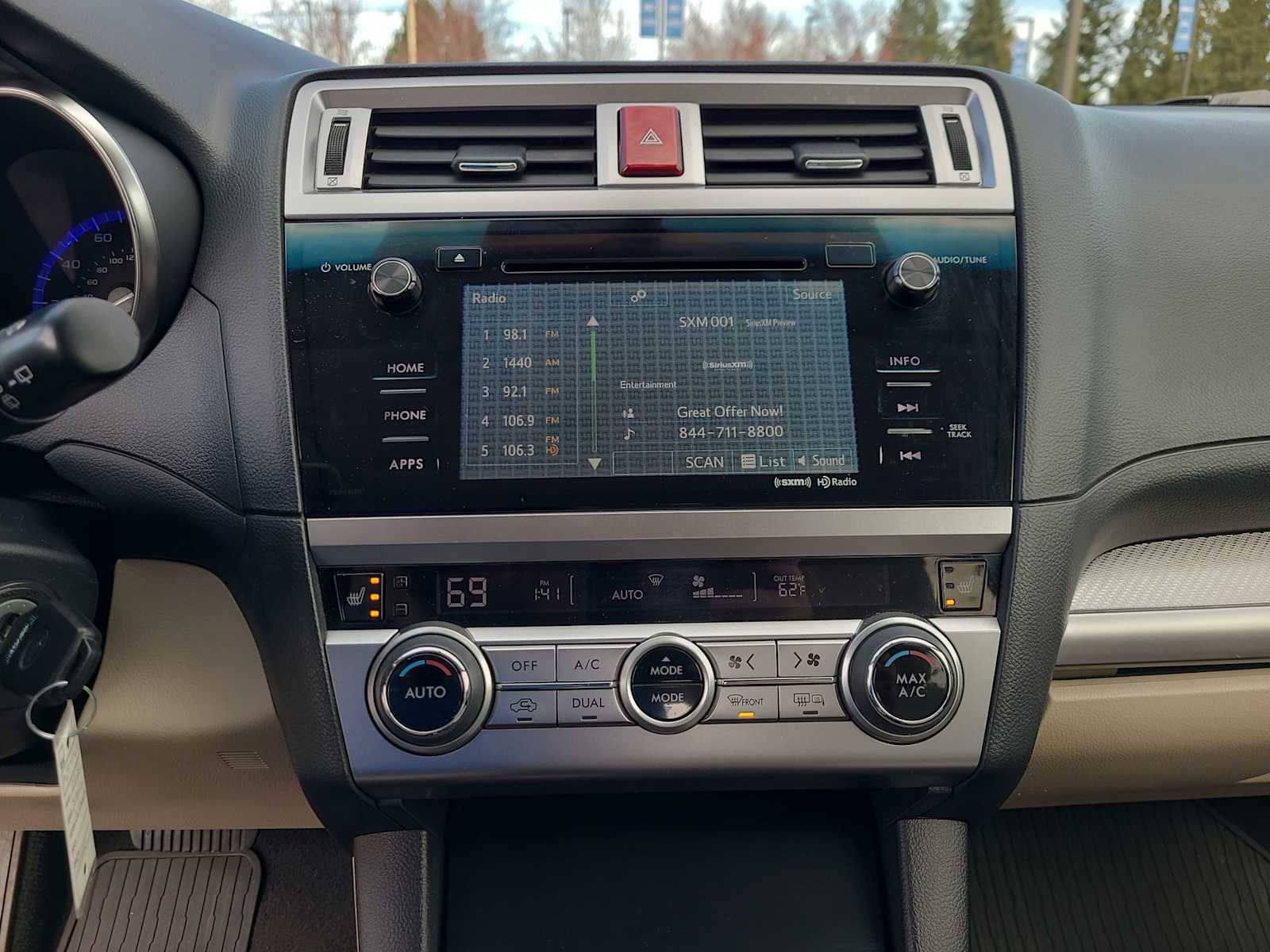 Thumbnail: 2015 Subaru Outback - 24