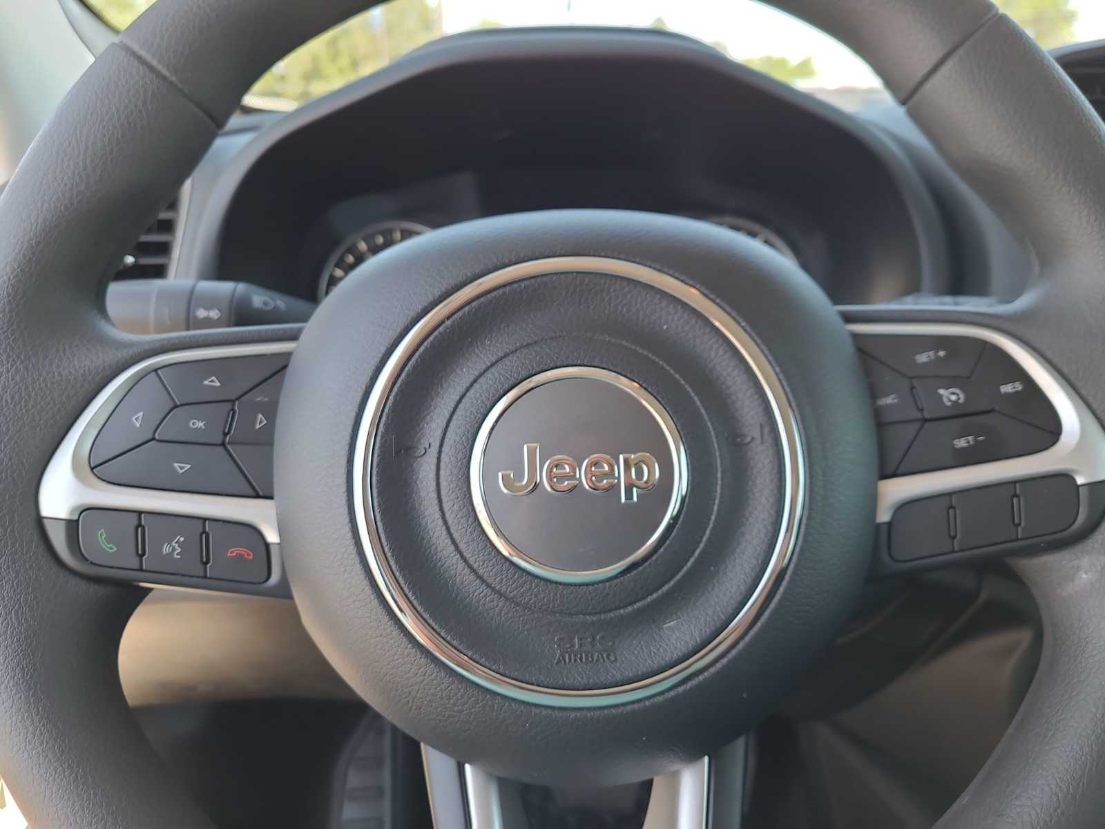 2023 Jeep Renegade Latitude 23