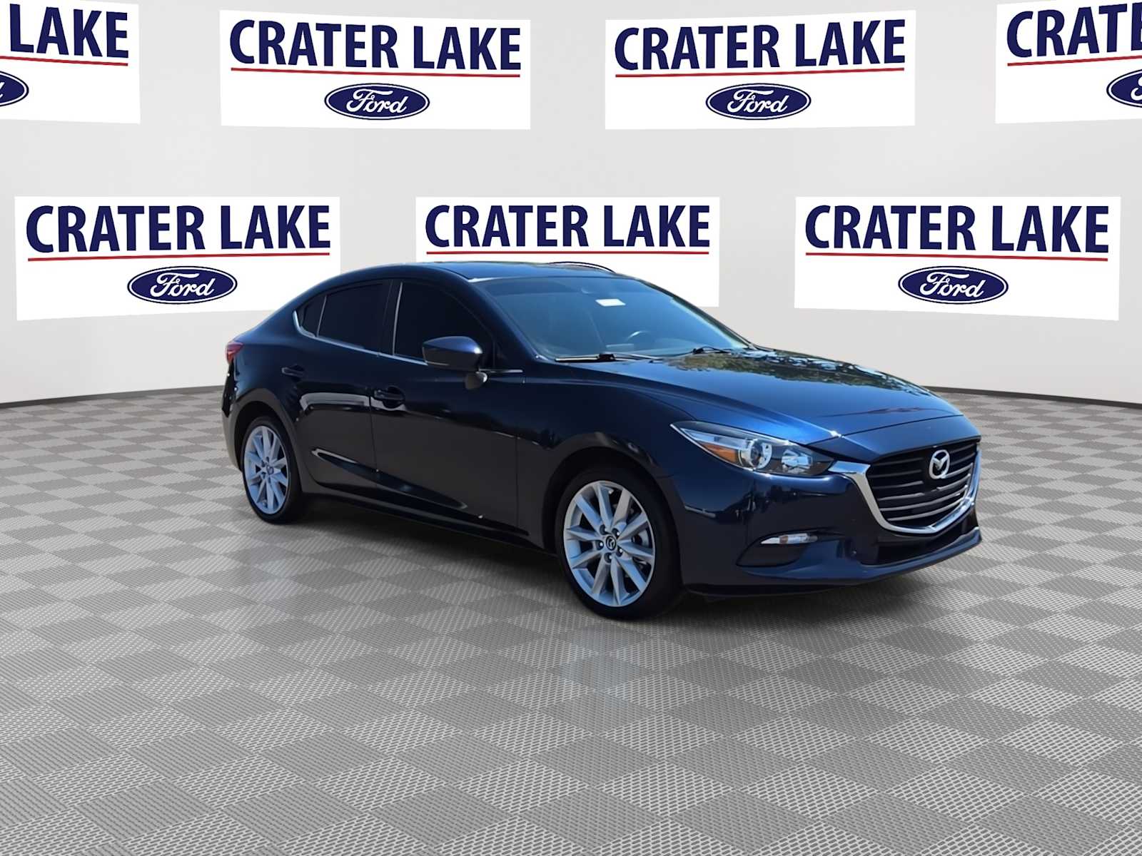 Thumbnail: 2017 Mazda Mazda3 - 2
