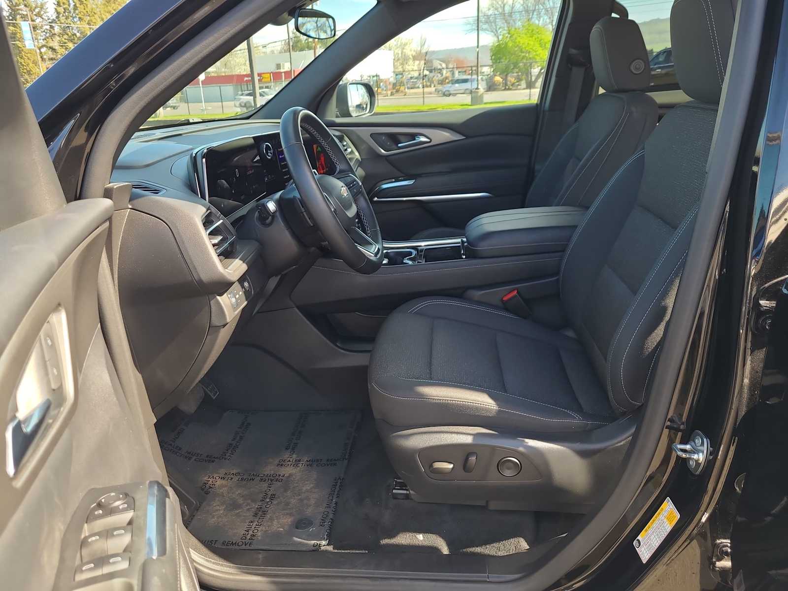 Thumbnail: 2024 Chevrolet Traverse - 19