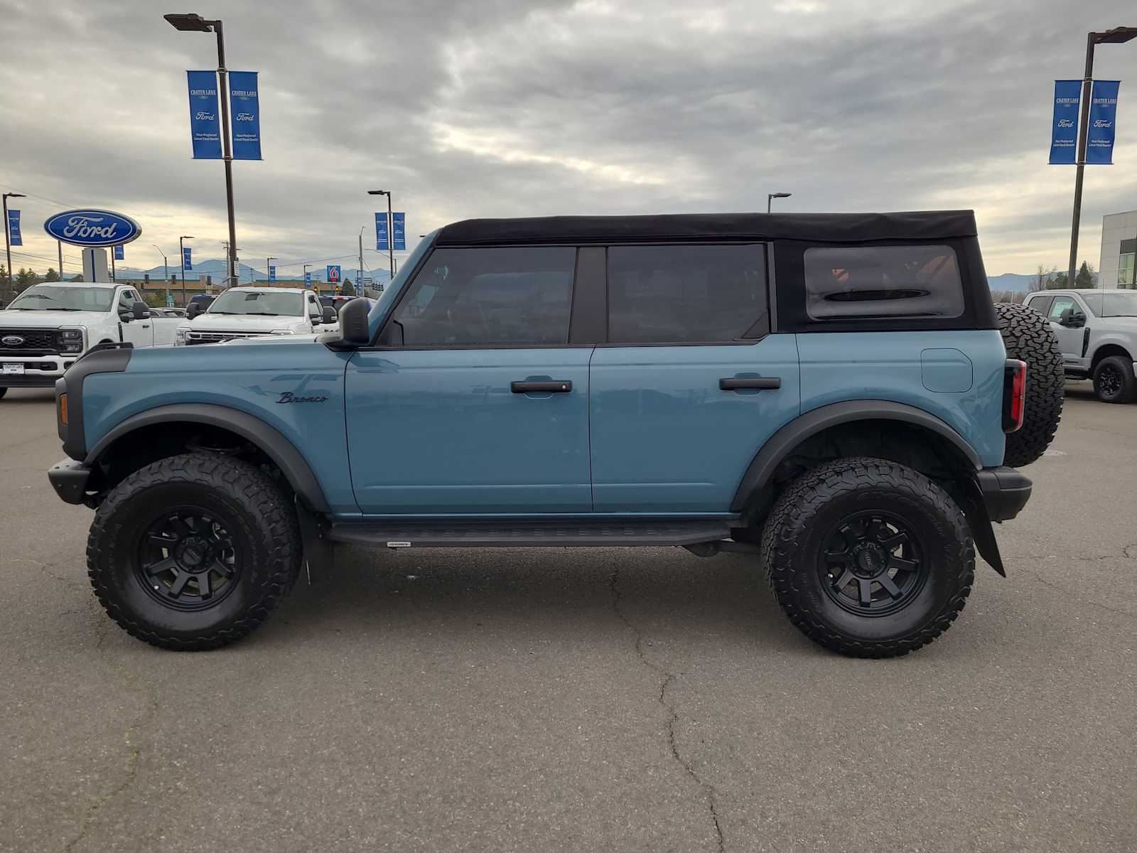 Thumbnail: 2022 Ford Bronco - 11
