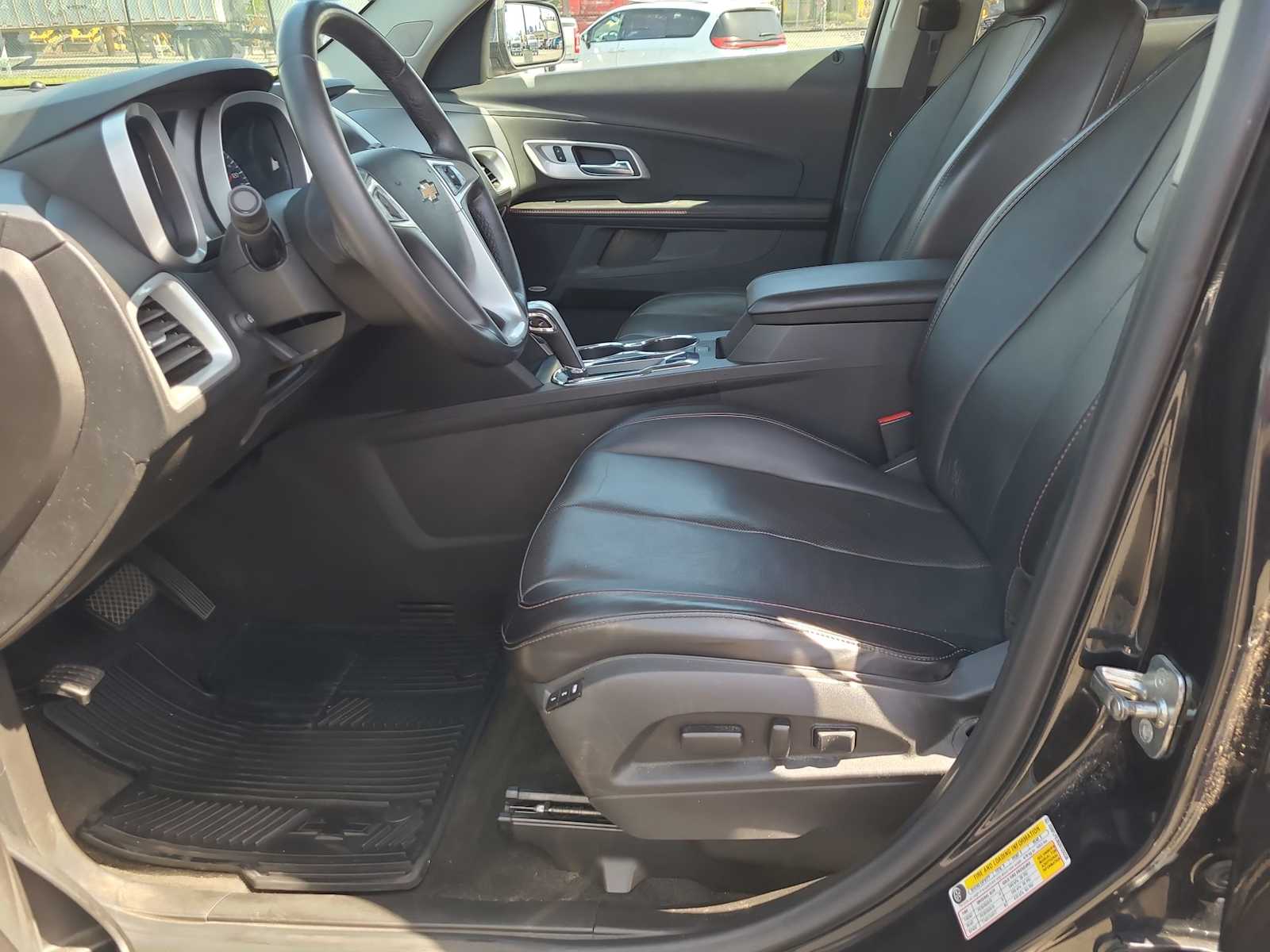 Thumbnail: 2013 Chevrolet Equinox - 19