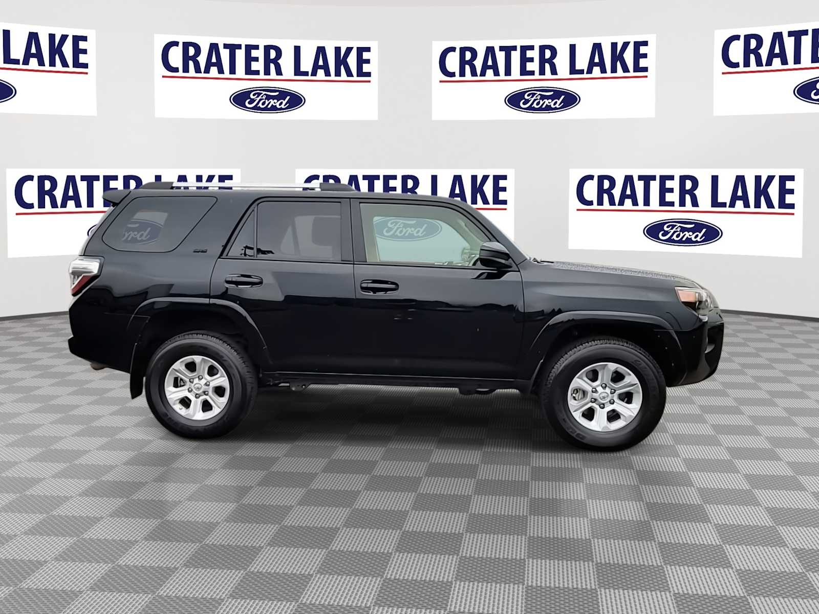 Thumbnail: 2024 Toyota 4Runner - 9