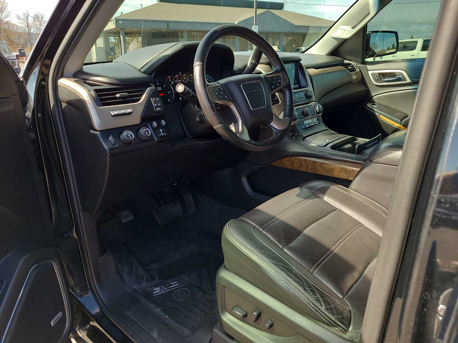 Thumbnail: 2020 GMC Yukon - 10