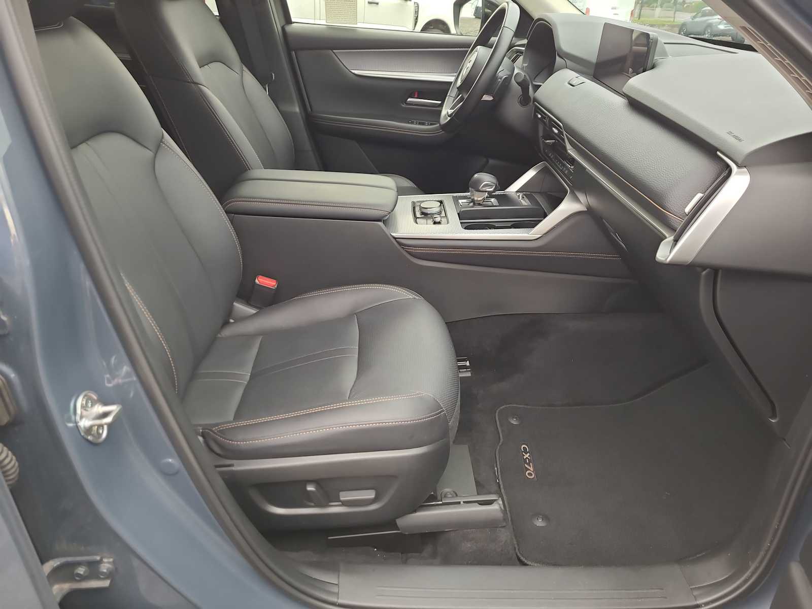 Thumbnail: 2025 Mazda CX-70 - 22