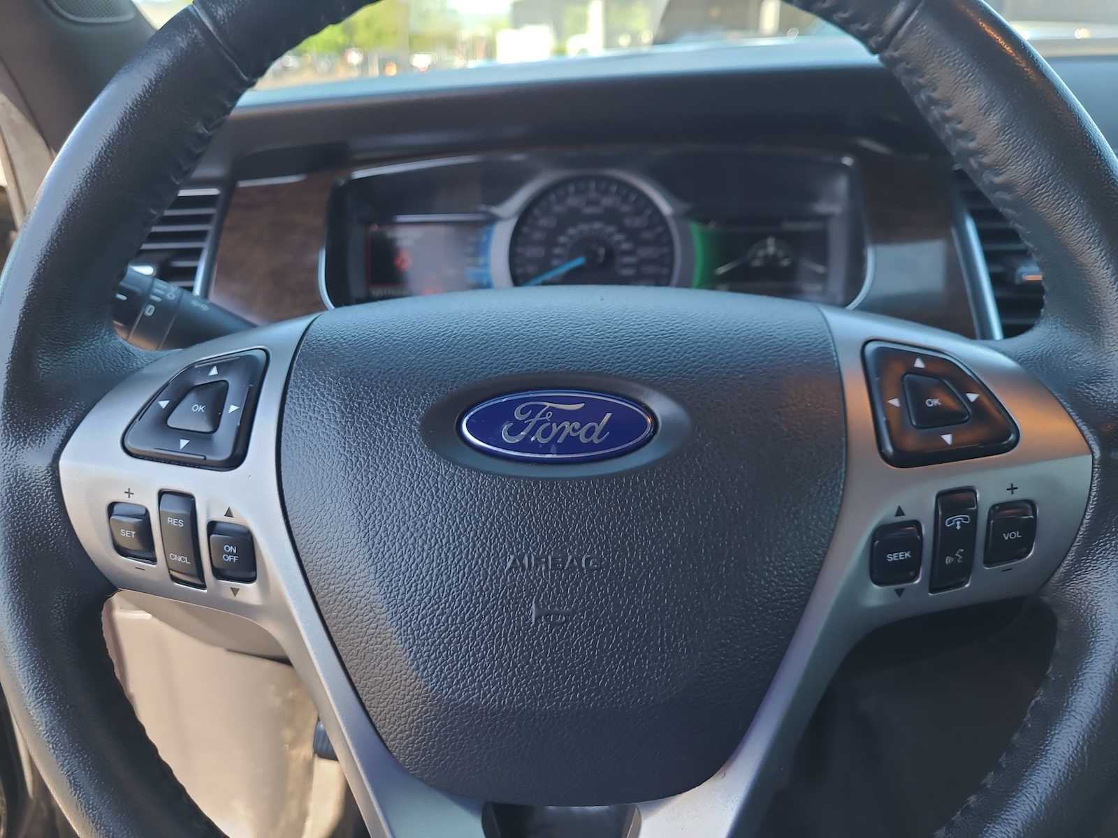 Thumbnail: 2019 Ford Taurus - 23