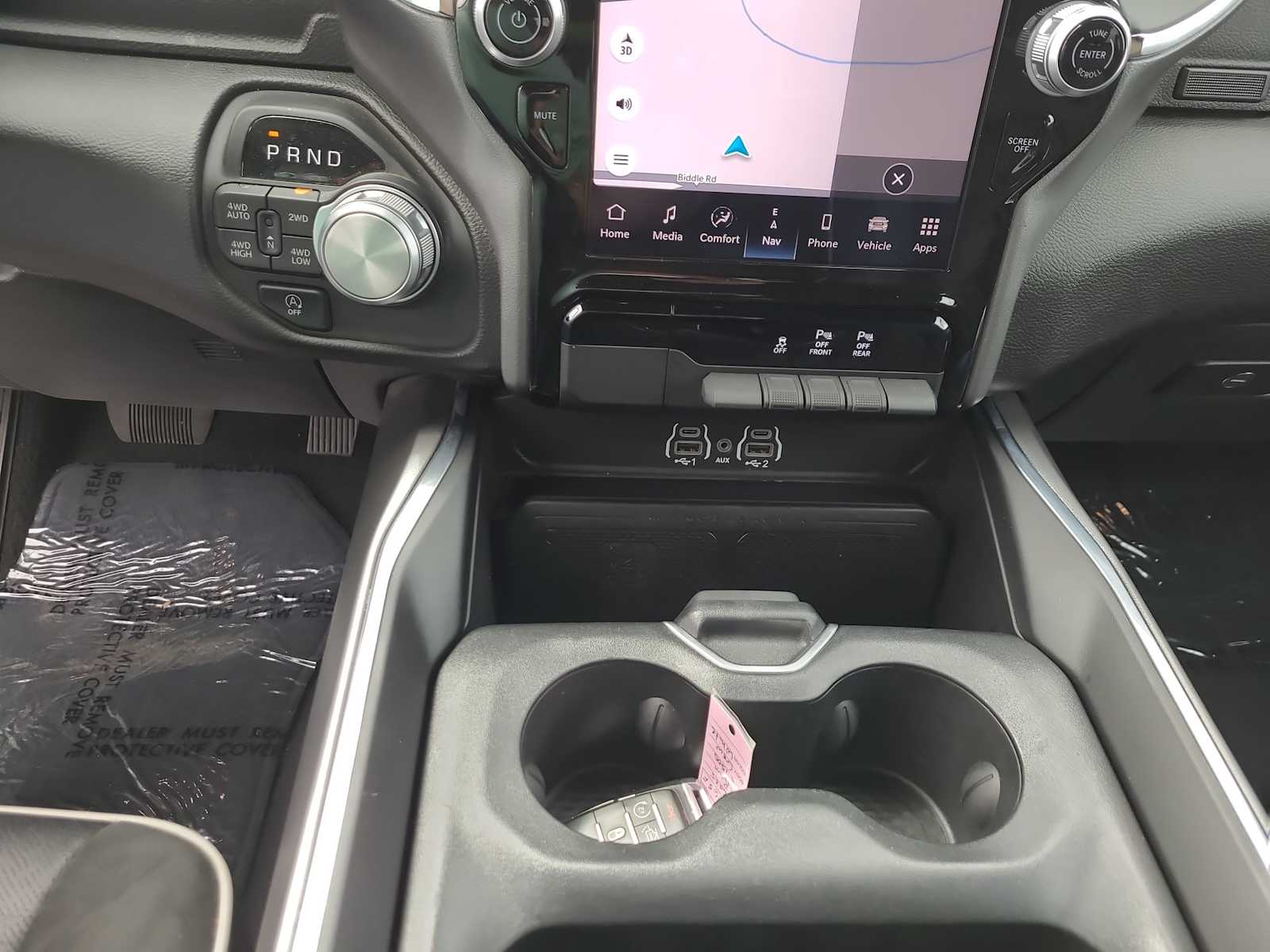 Thumbnail: 2025 RAM 1500 - 25