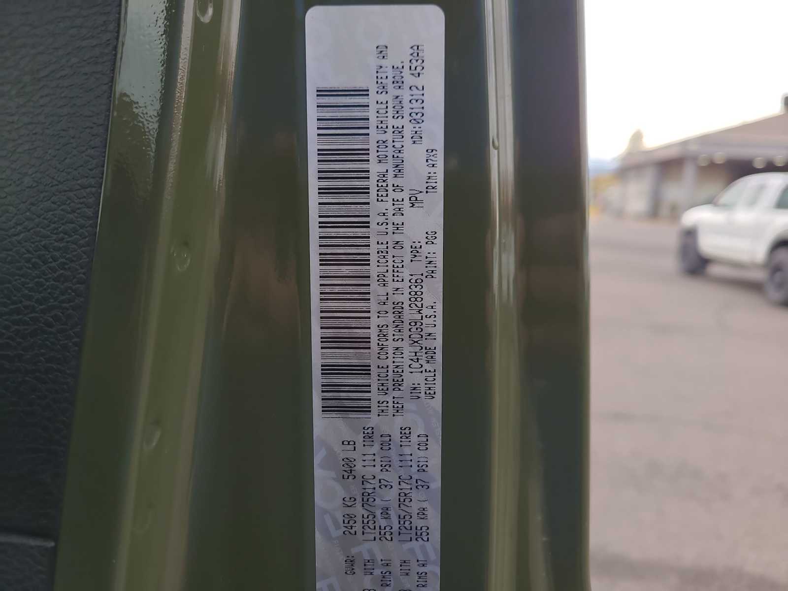 Thumbnail: 2020 Jeep Wrangler - 29