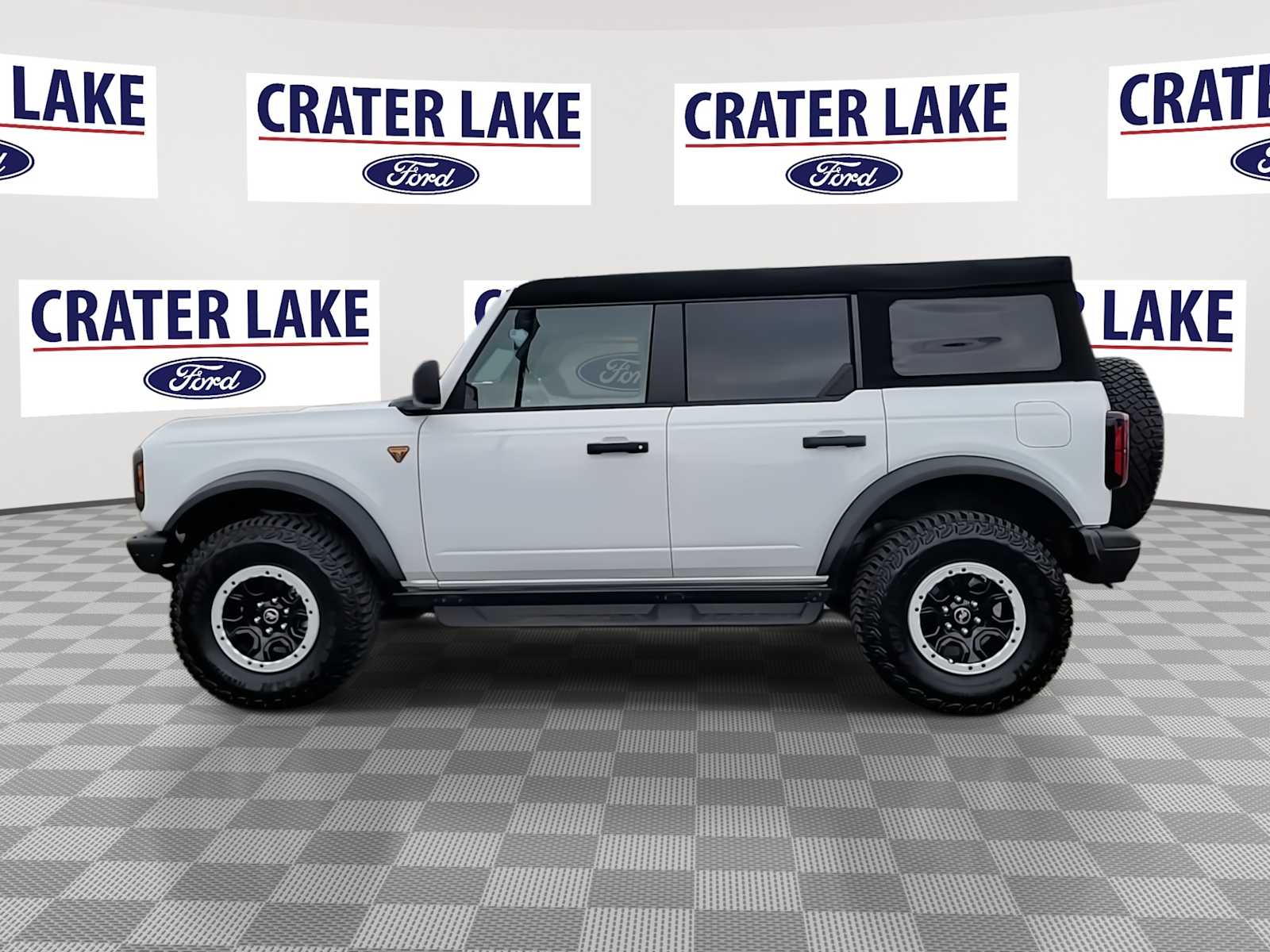 Thumbnail: 2024 Ford Bronco - 5