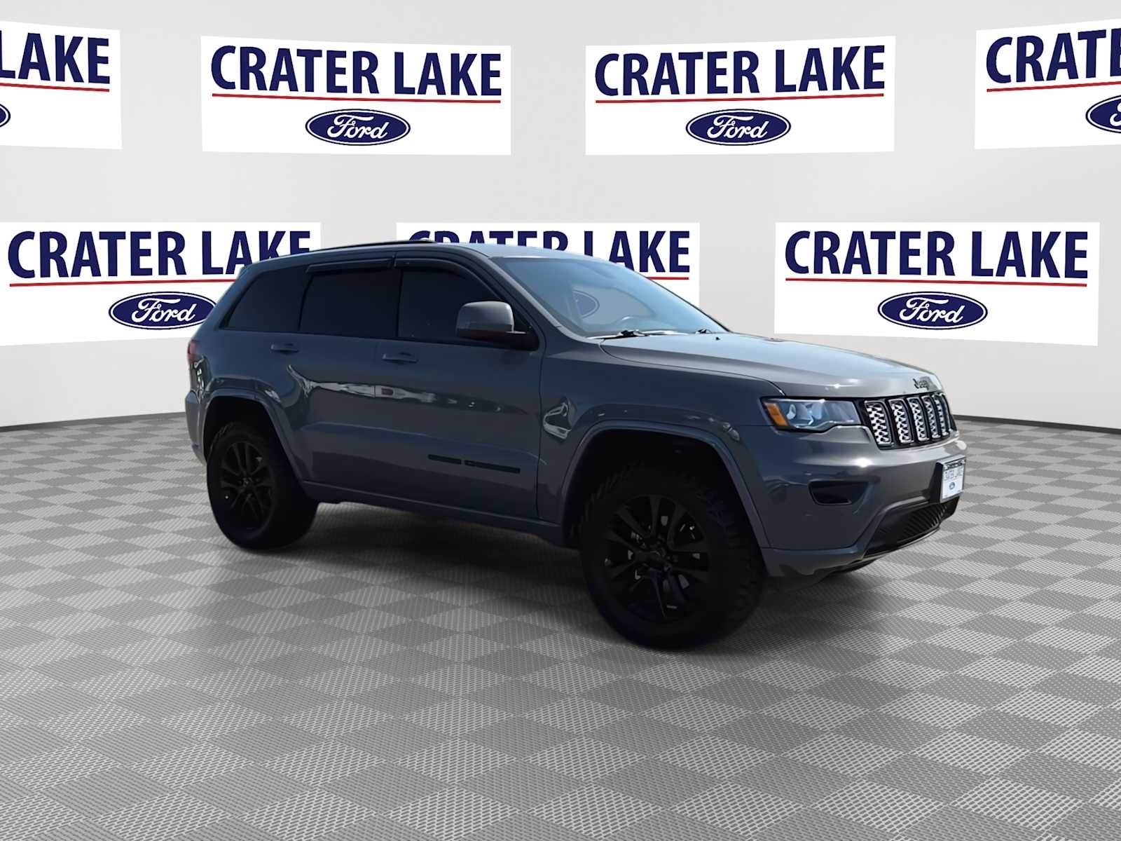 Thumbnail: 2019 Jeep Grand Cherokee - 2