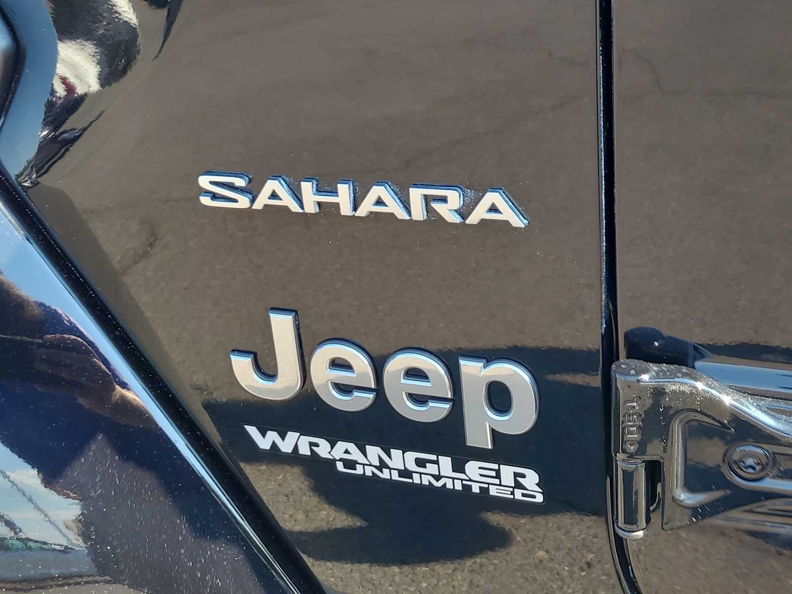 Thumbnail: 2020 Jeep Wrangler - 15