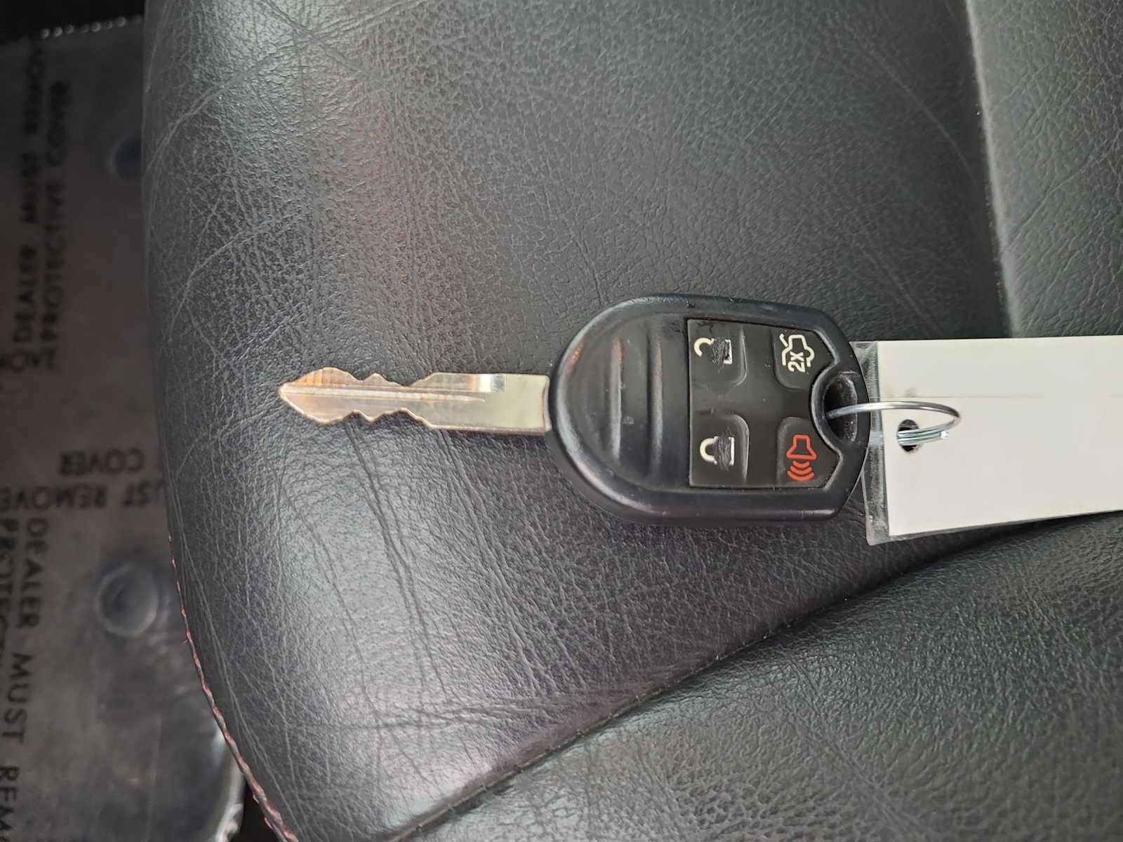 Thumbnail: 2013 Ford Edge - 28