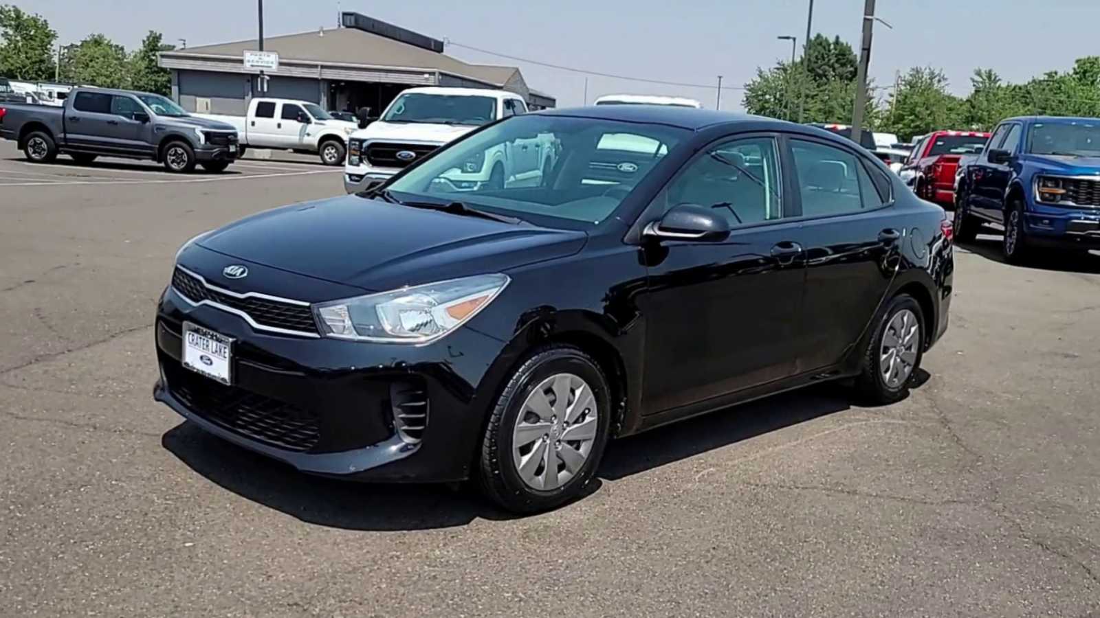 Thumbnail: 2020 Kia Rio - 4