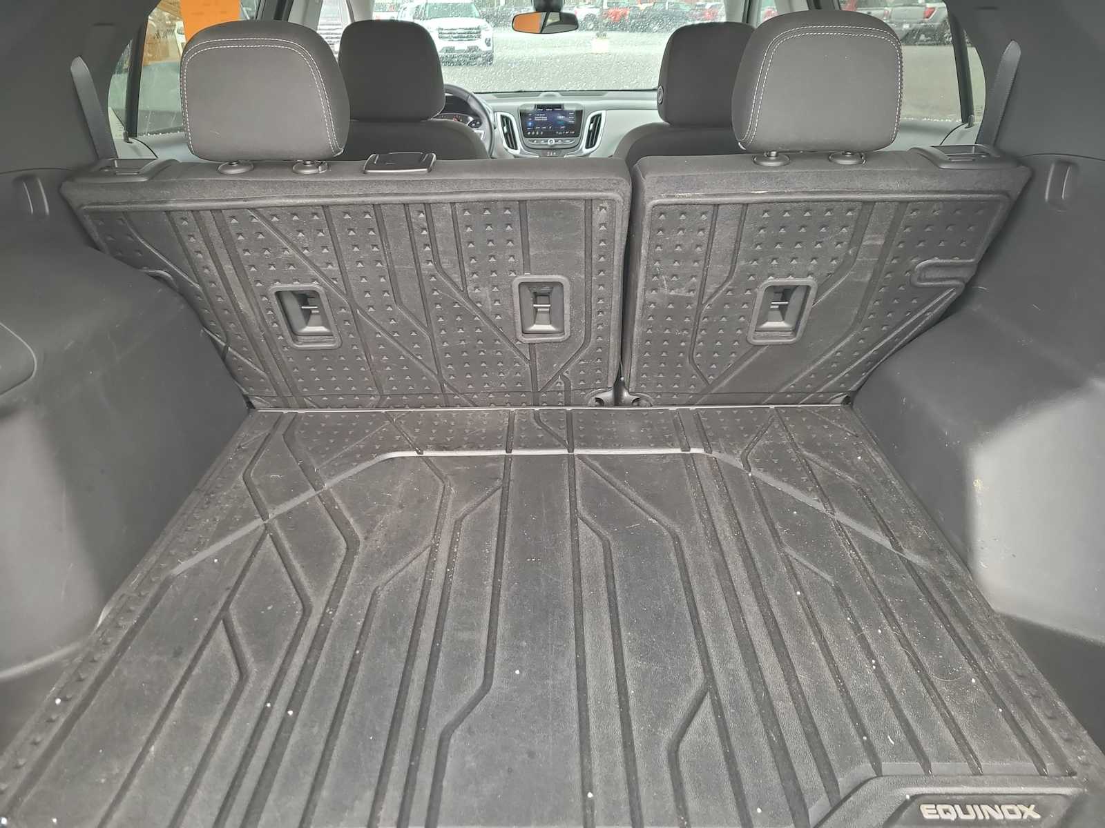 Thumbnail: 2023 Chevrolet Equinox - 27