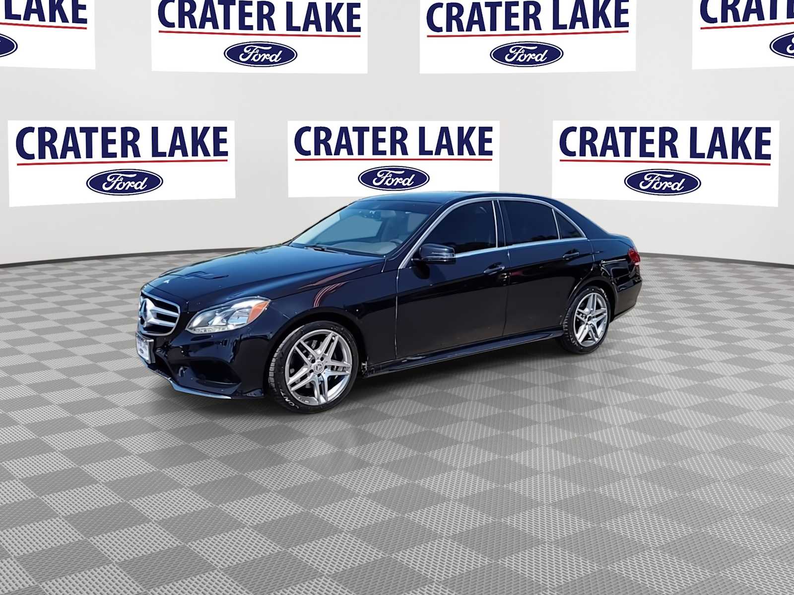 Thumbnail: 2014 Mercedes-Benz E-Class - 4