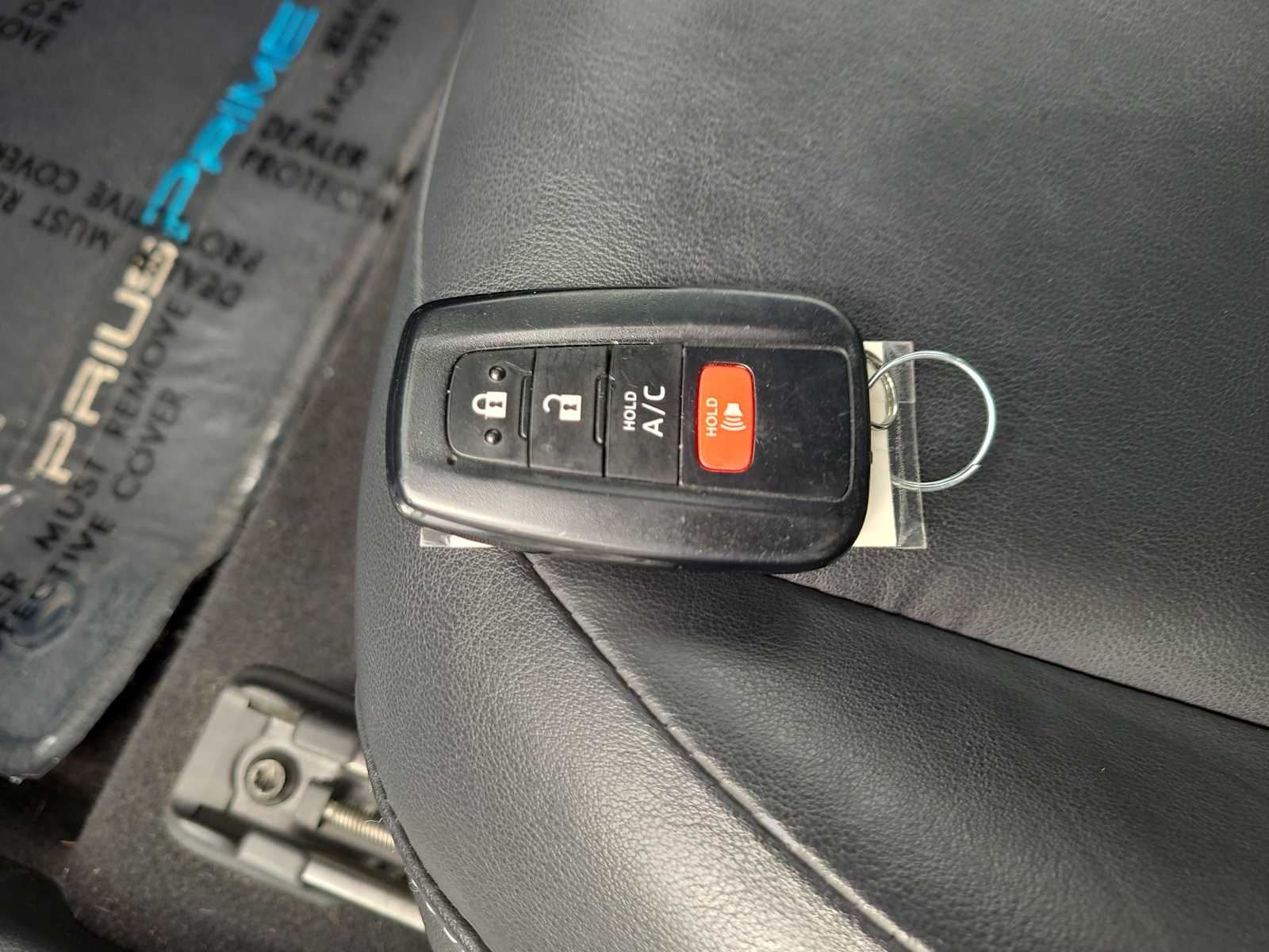 Thumbnail: 2021 Toyota Prius Prime - 28