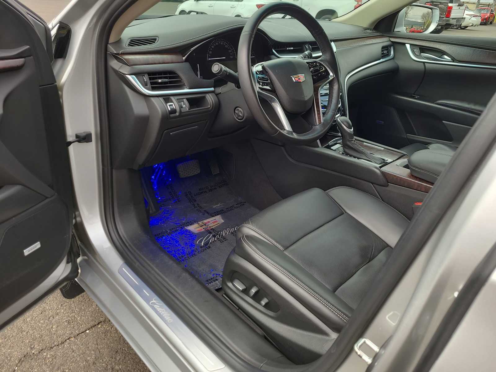 Thumbnail: 2019 Cadillac XTS - 10