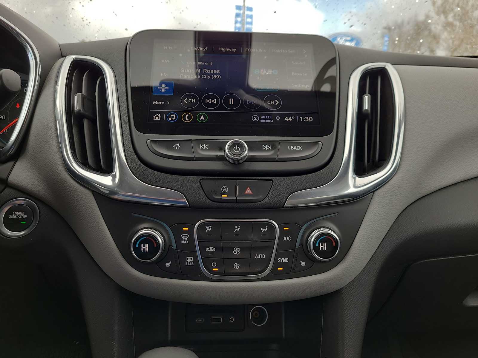 Thumbnail: 2023 Chevrolet Equinox - 24