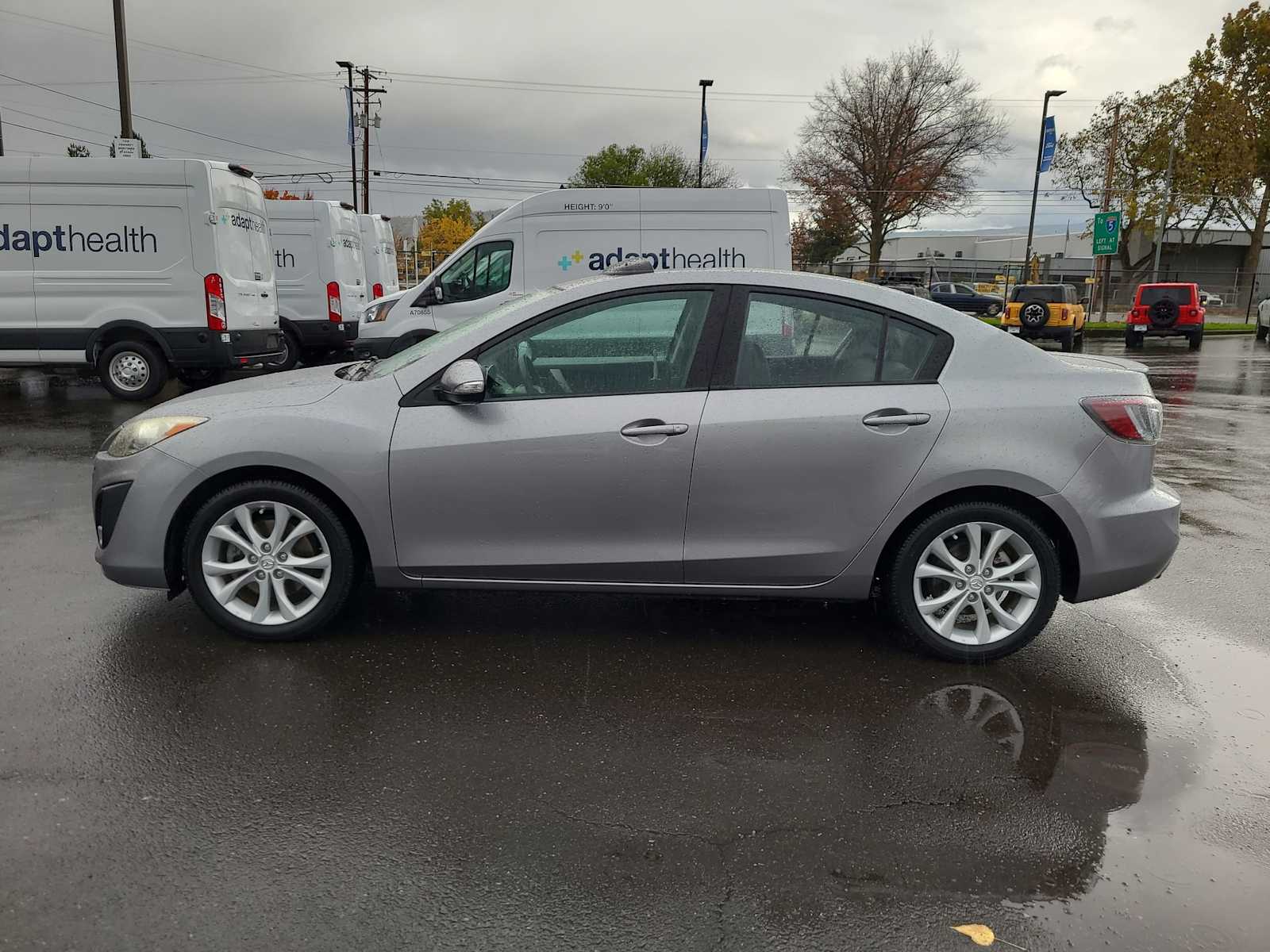 Thumbnail: 2010 Mazda Mazda3 - 11