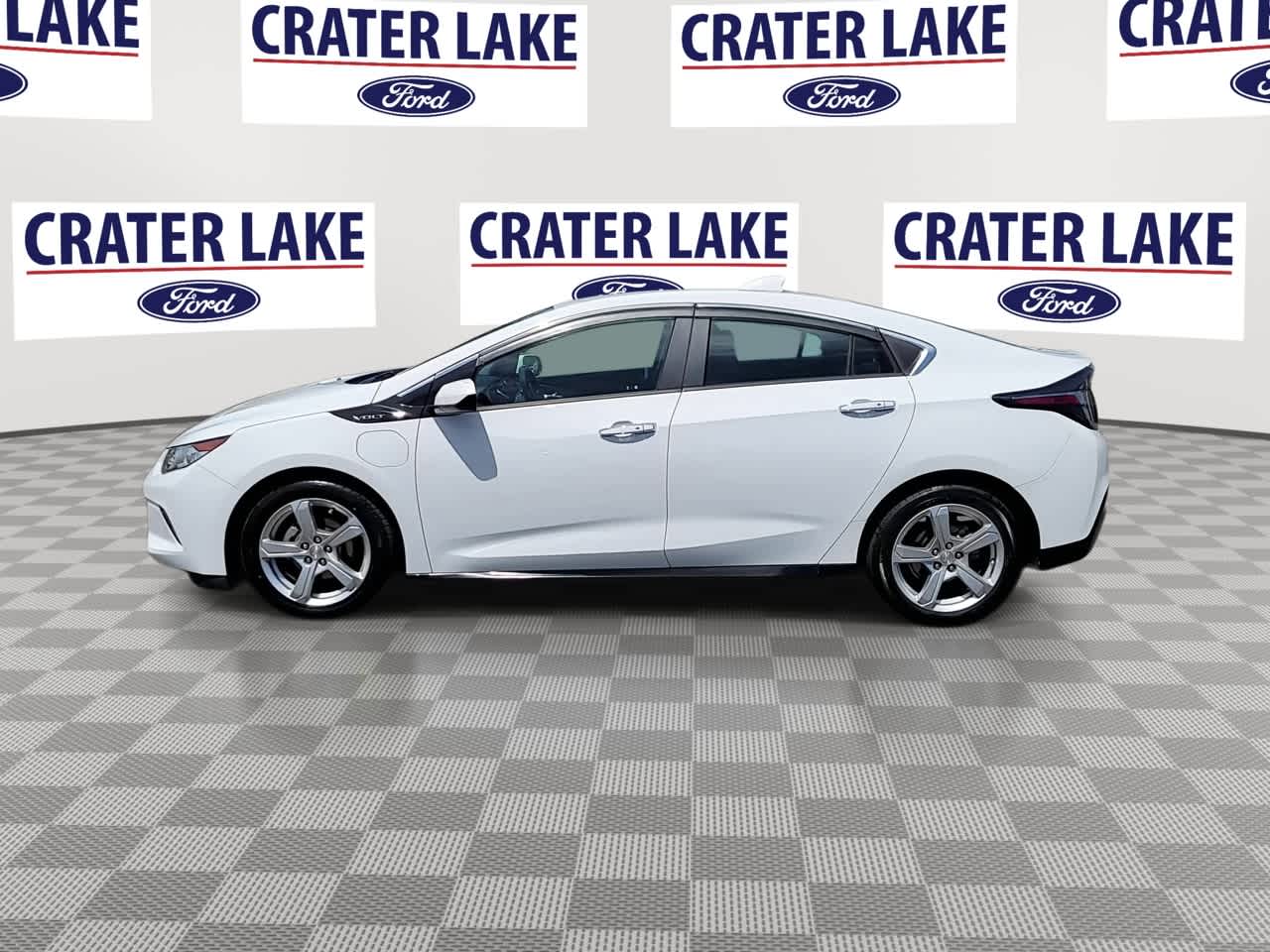 Thumbnail: 2019 Chevrolet Volt - 5