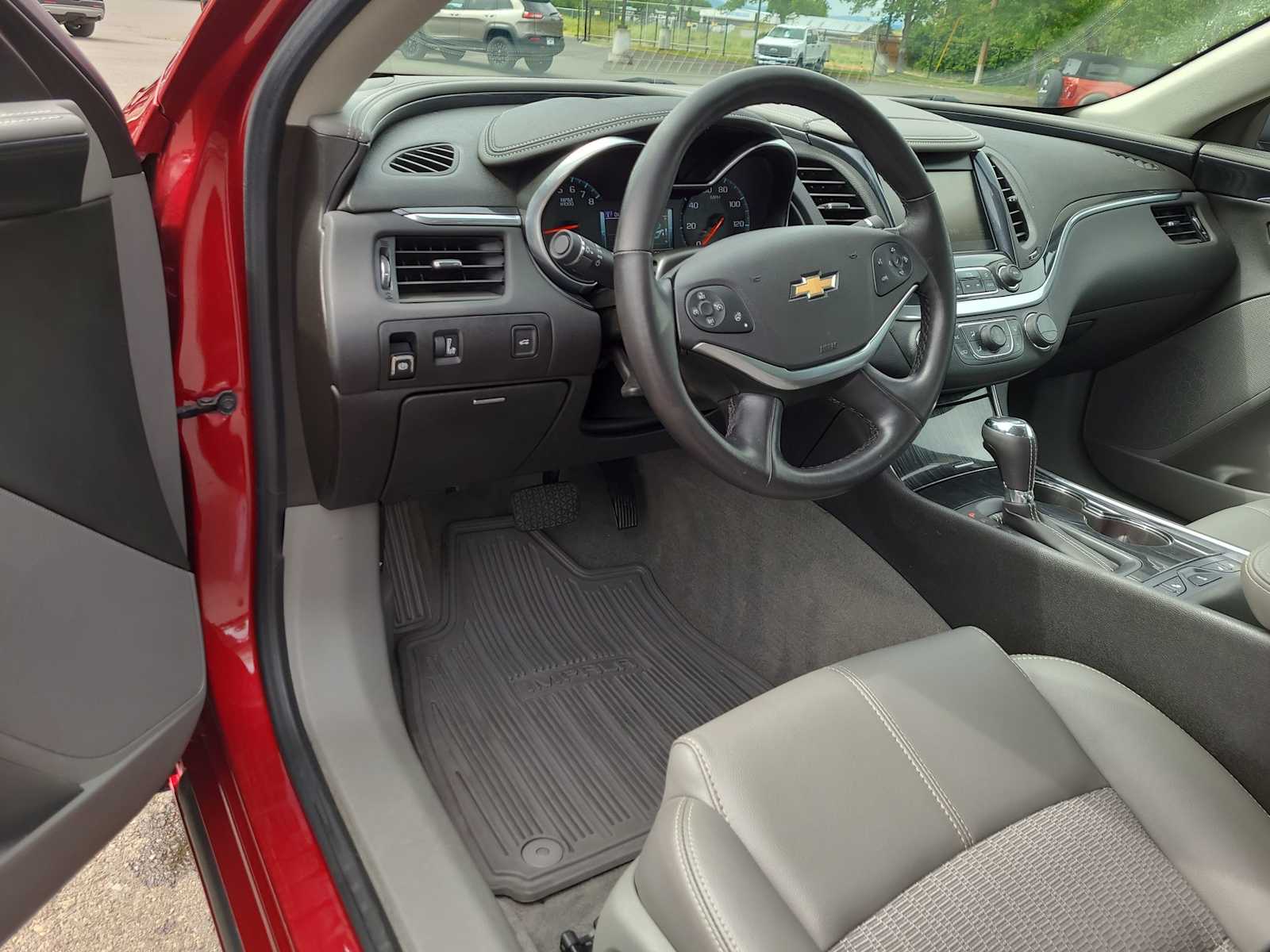 Thumbnail: 2019 Chevrolet Impala - 10