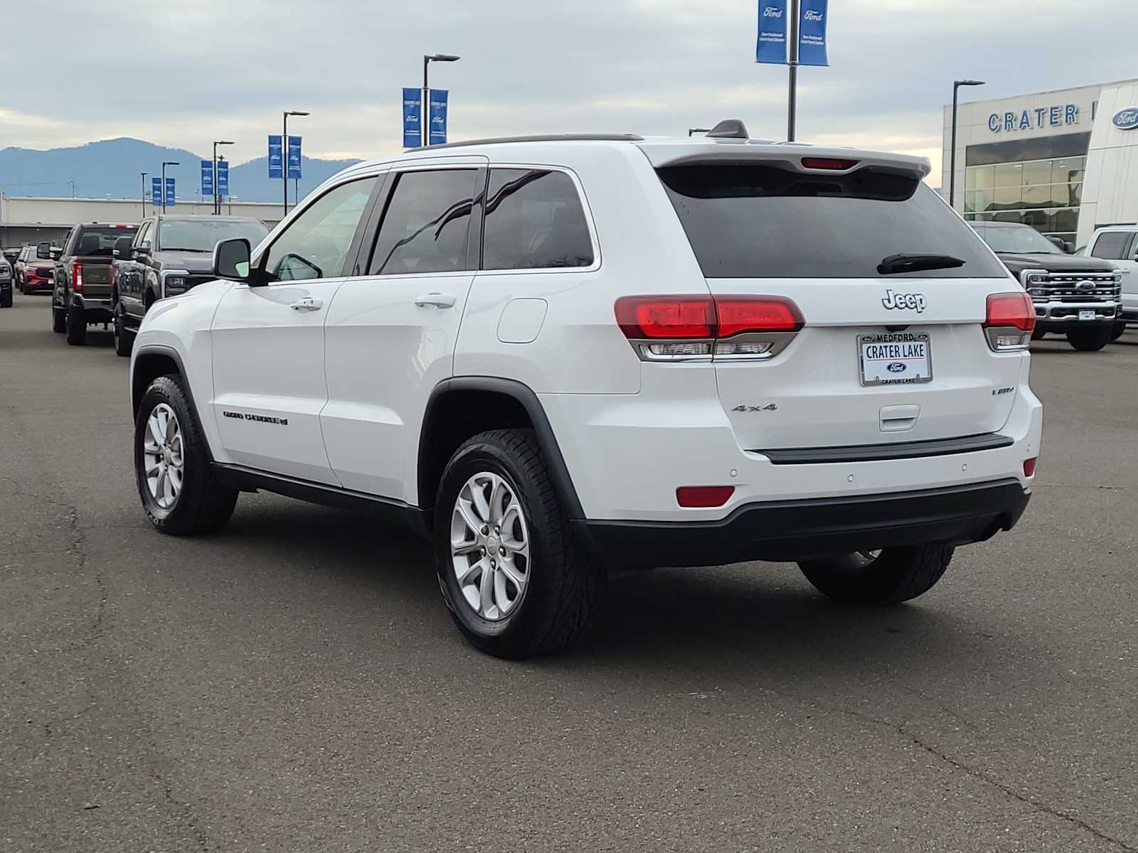 Thumbnail: 2022 Jeep Grand Cherokee - 12