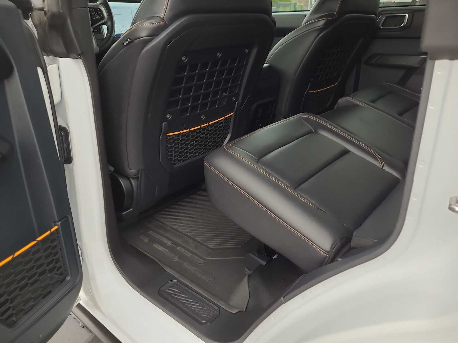 Thumbnail: 2024 Ford Bronco - 20