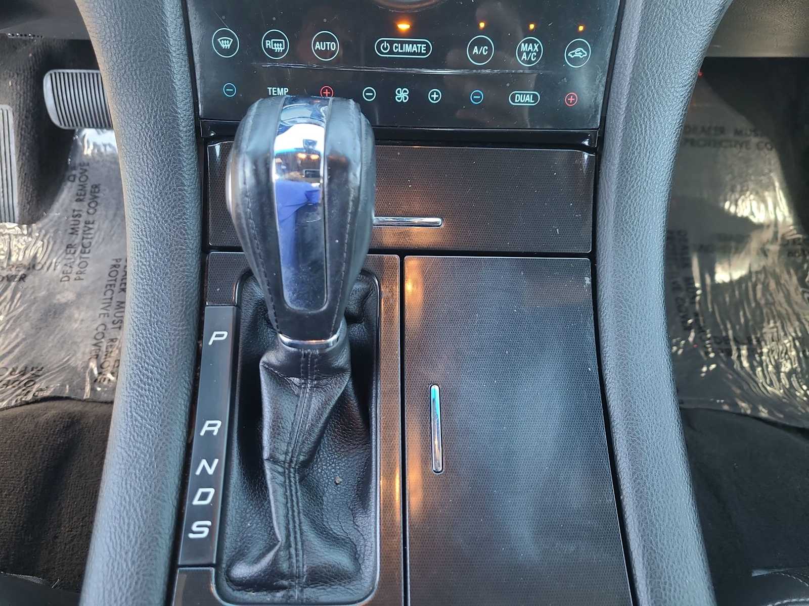 Thumbnail: 2019 Ford Taurus - 25