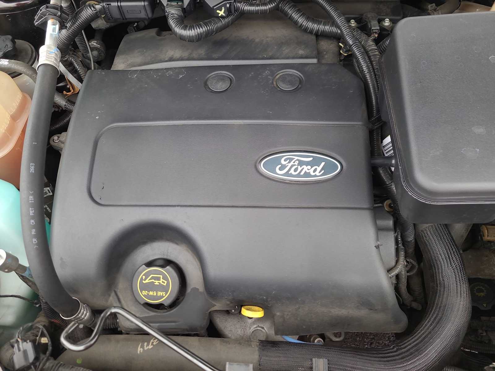 Thumbnail: 2013 Ford Edge - 17