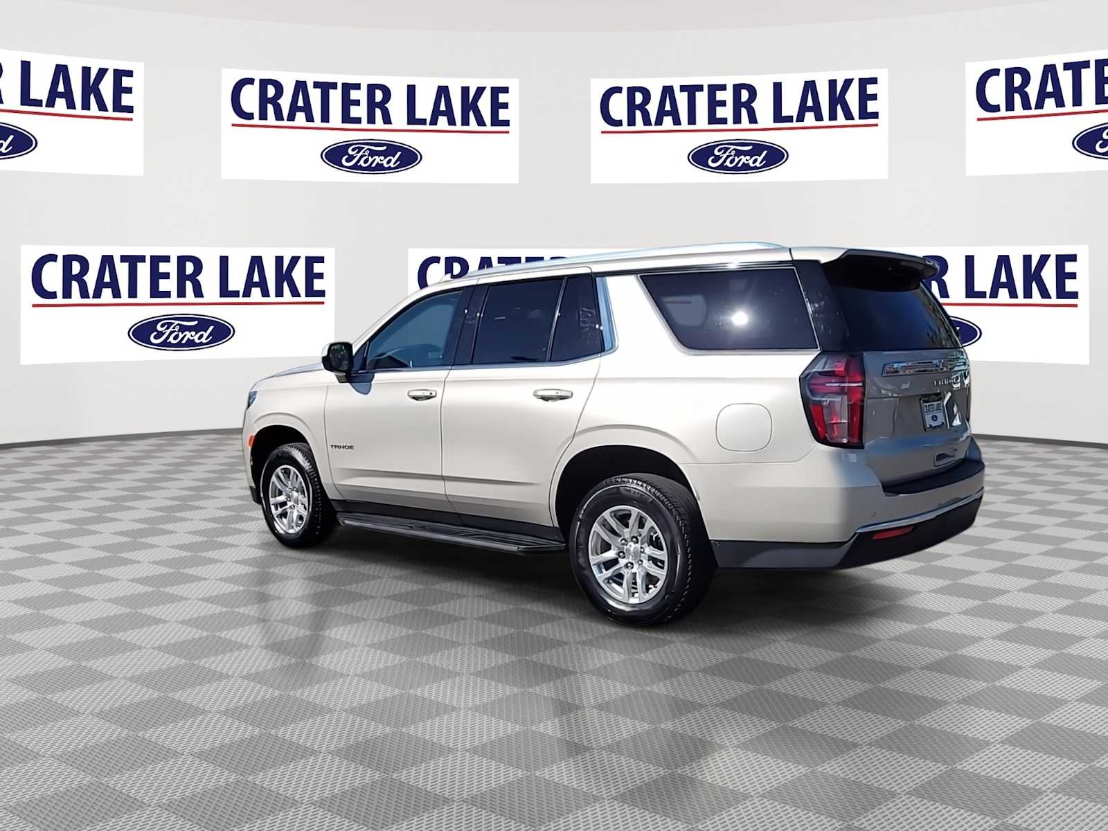 Thumbnail: 2024 Chevrolet Tahoe - 6