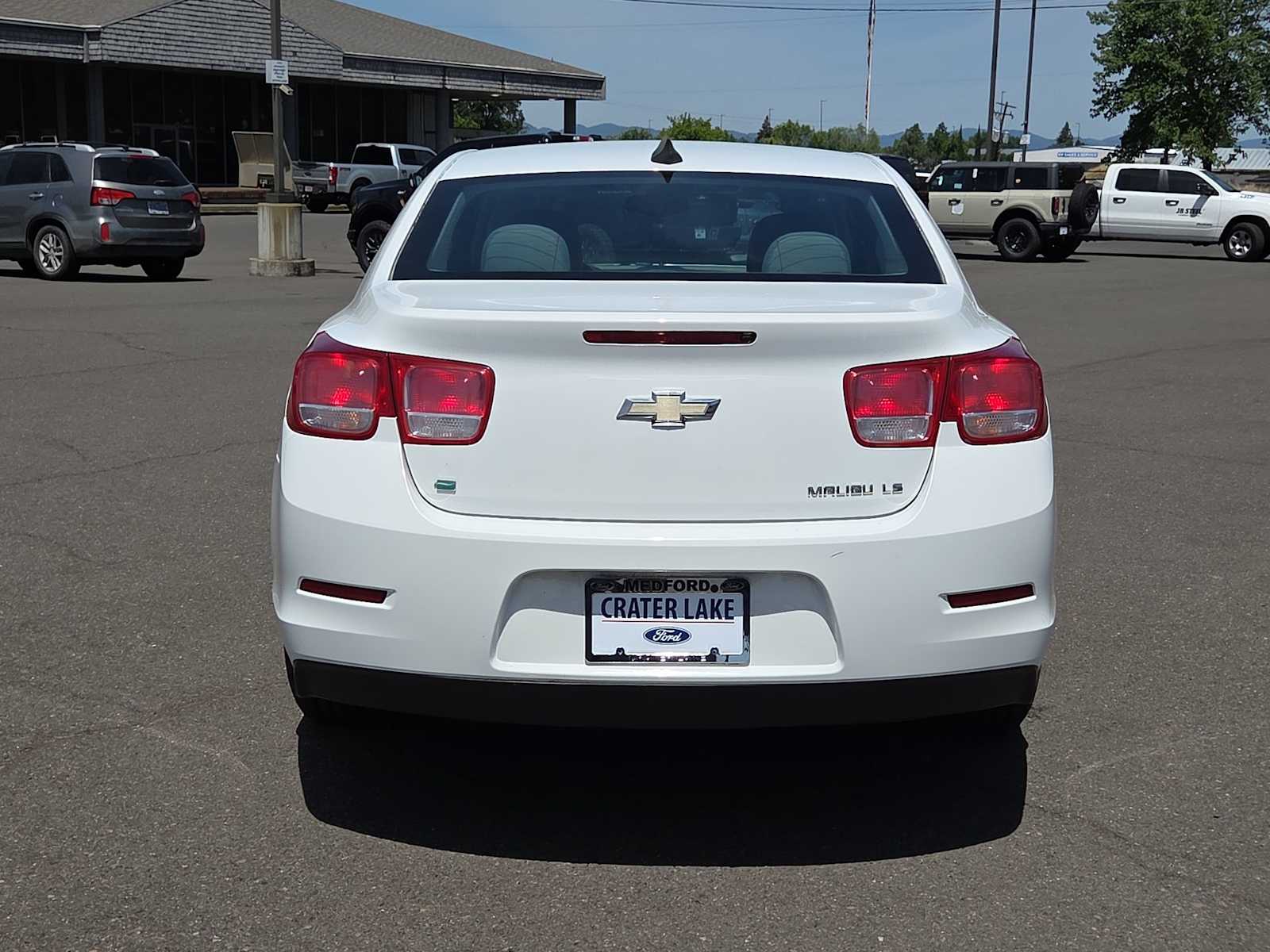 Thumbnail: 2015 Chevrolet Malibu - 13