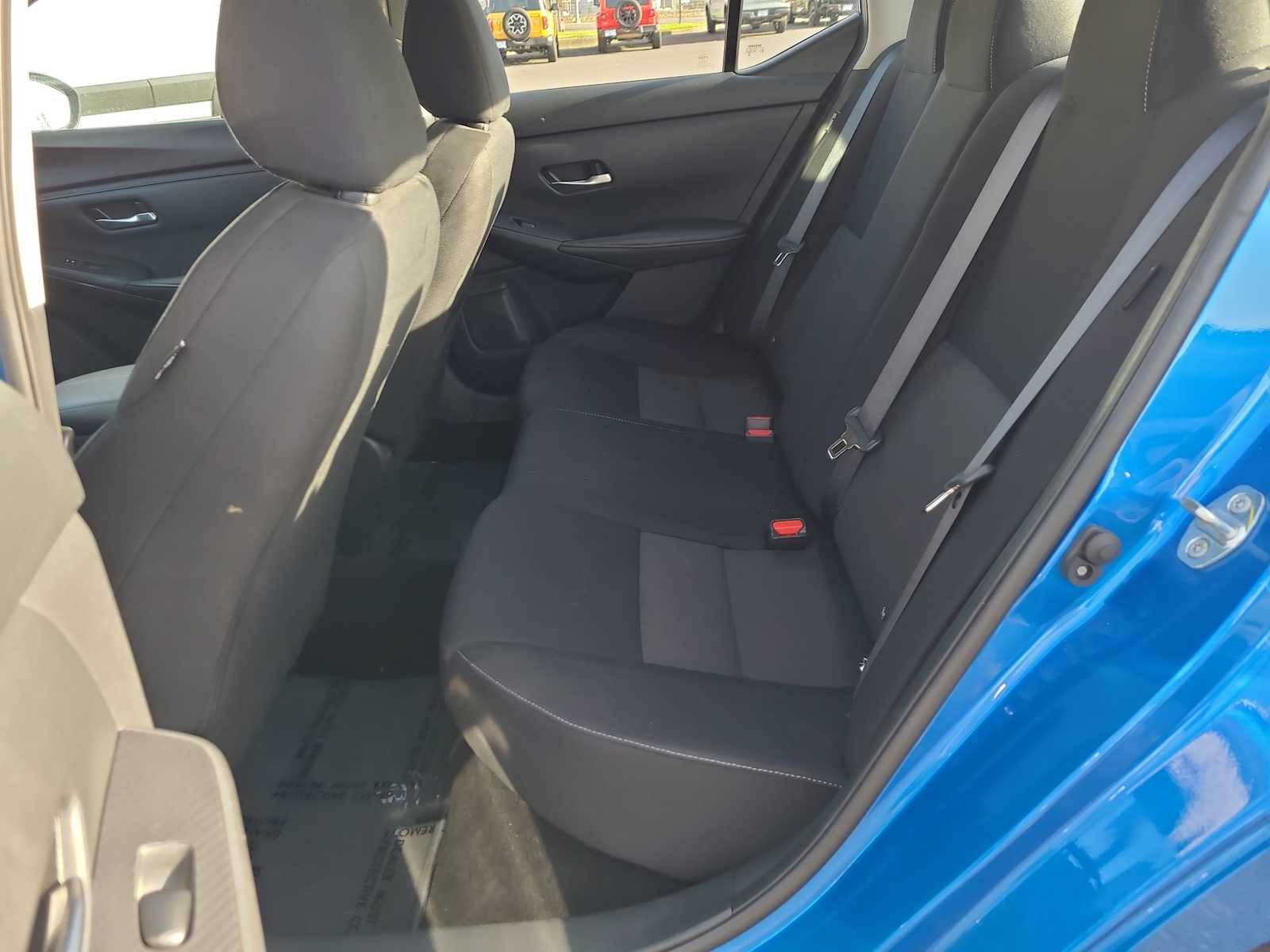 Thumbnail: 2023 Nissan Sentra - 21