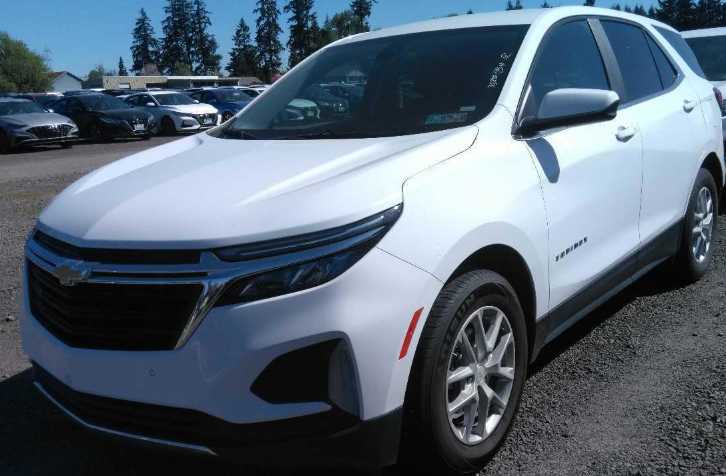 2024 Chevrolet Equinox LT Hero Image