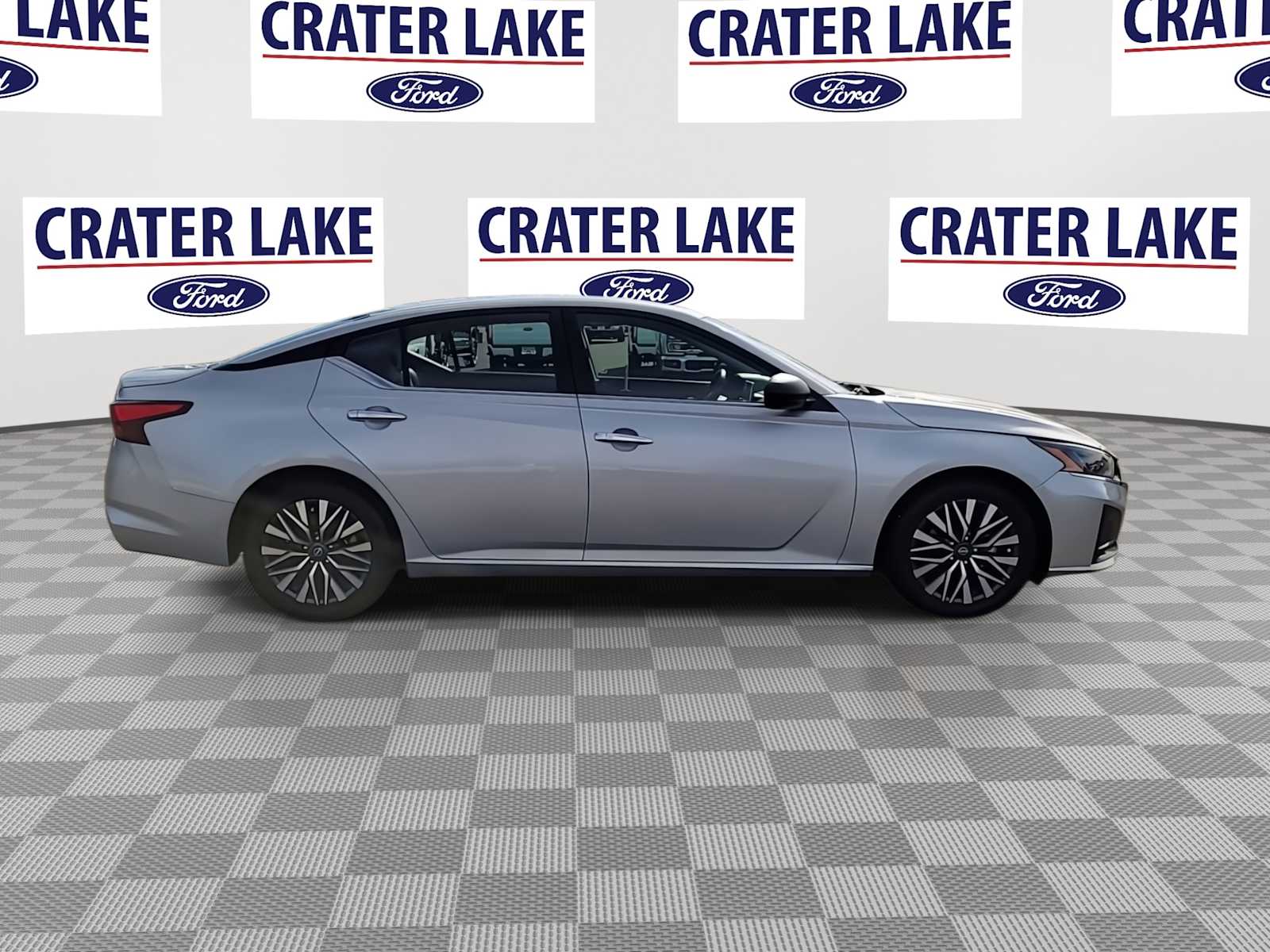 Thumbnail: 2024 Nissan Altima - 9
