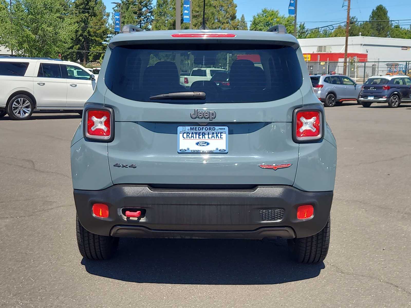Thumbnail: 2017 Jeep Renegade - 13