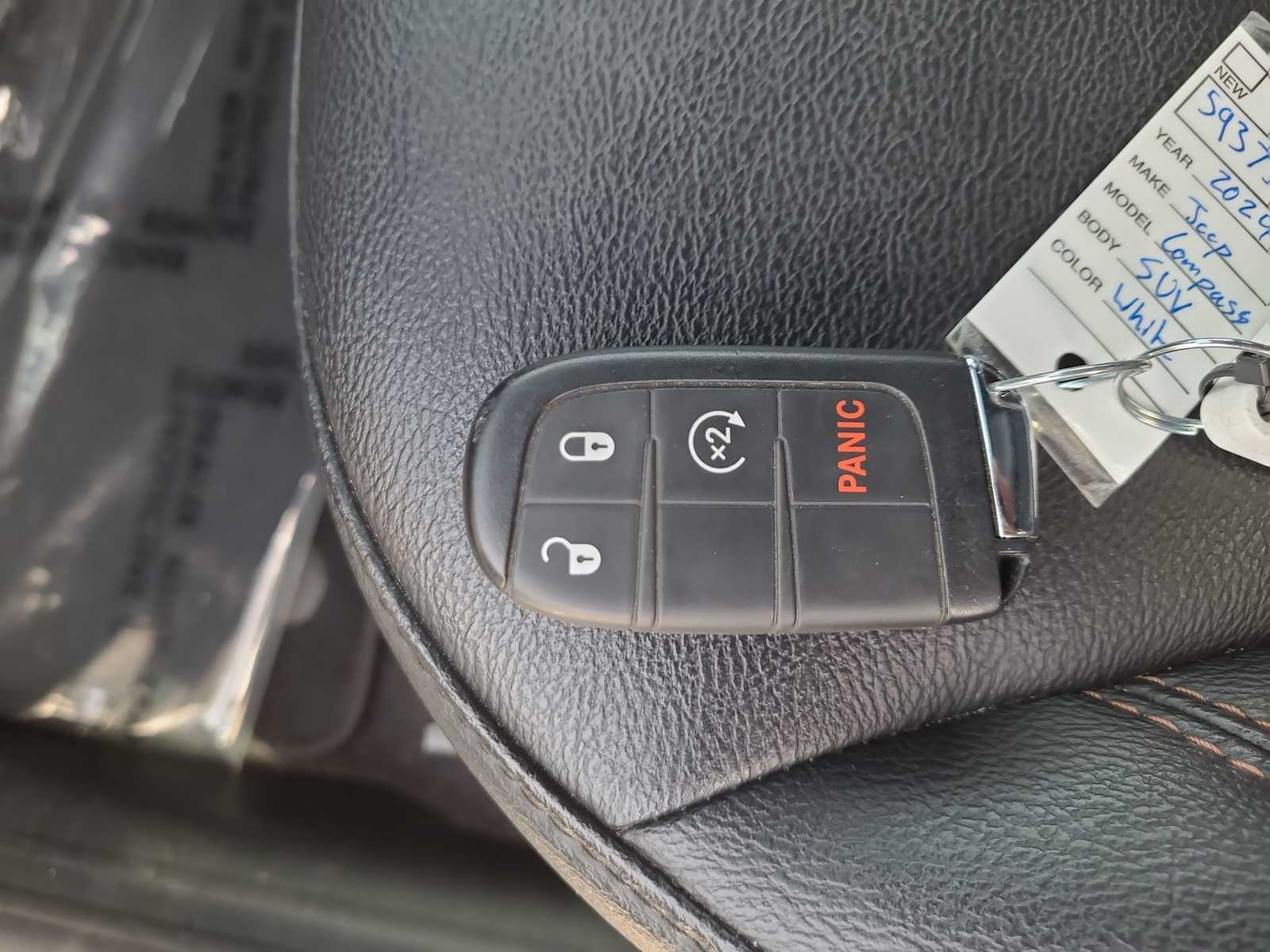 Thumbnail: 2024 Jeep Compass - 28