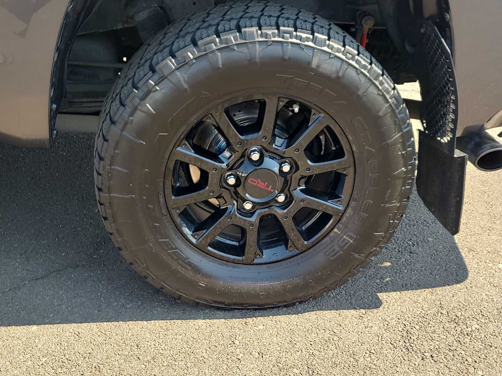 Thumbnail: 2016 Toyota Tundra - 16