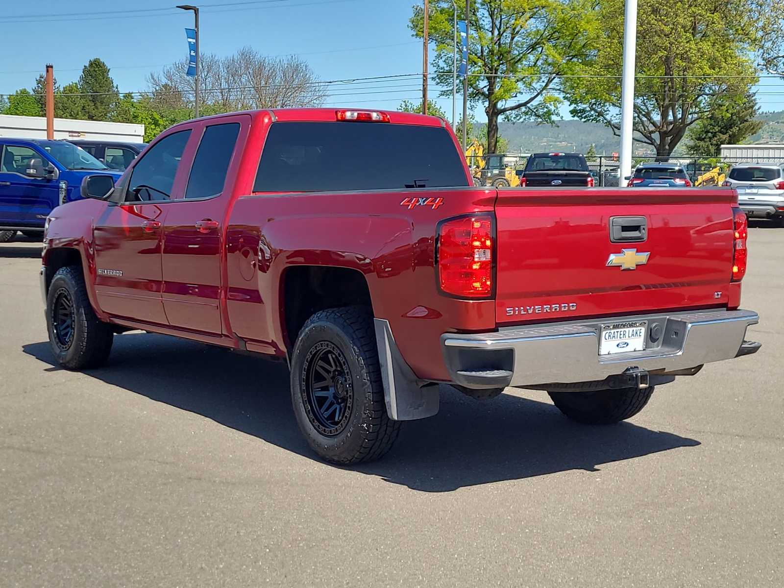 Thumbnail: 2018 Chevrolet Silverado 1500 - 12
