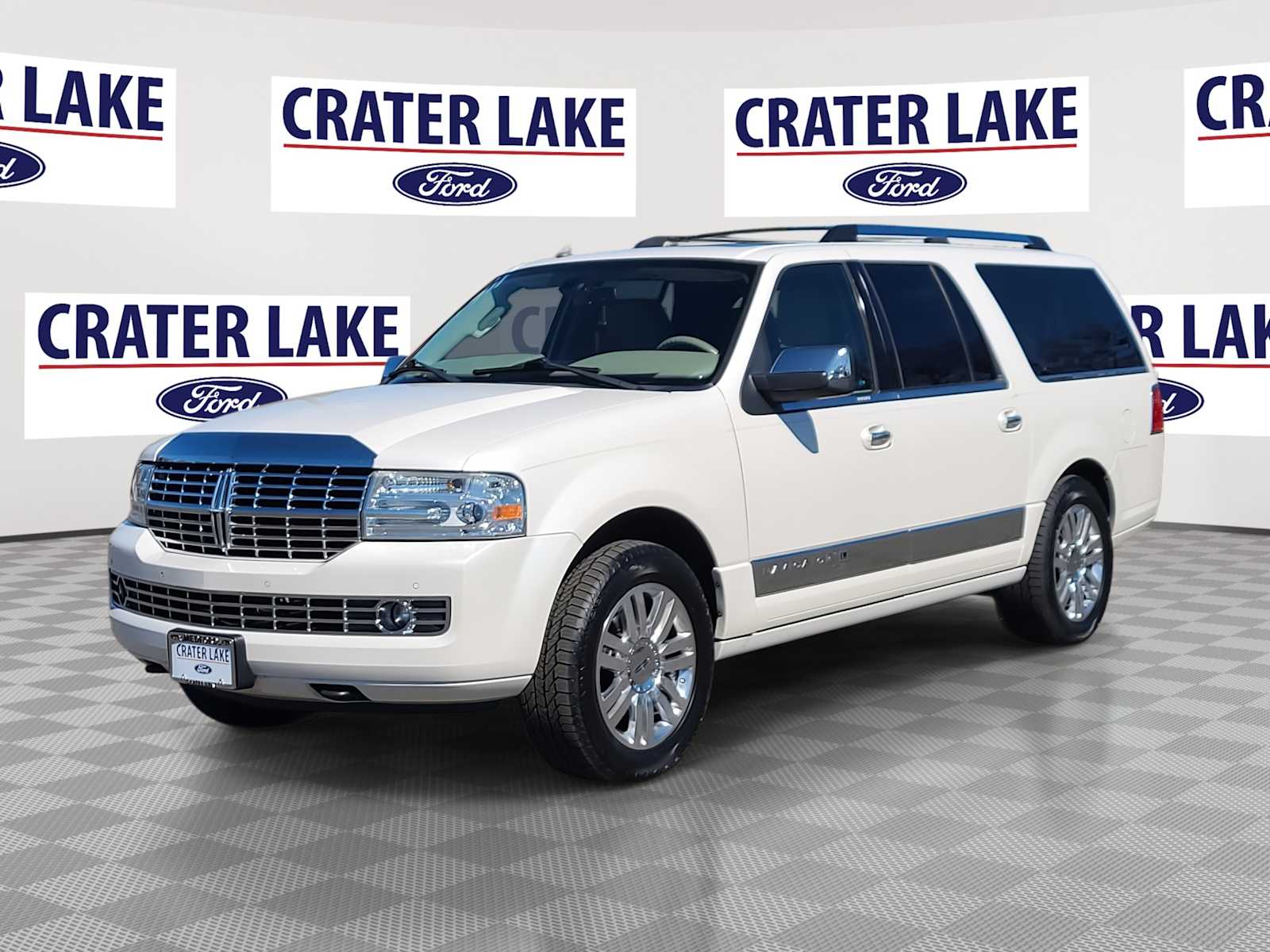2011 Lincoln Navigator L  -
                  Medford, OR