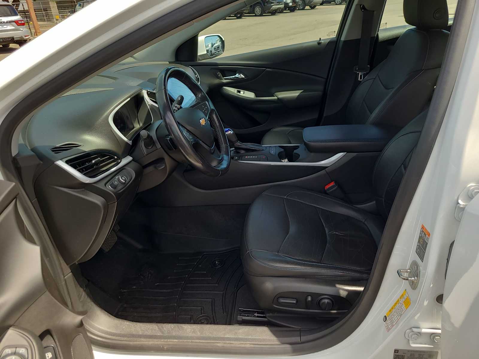 Thumbnail: 2019 Chevrolet Volt - 19