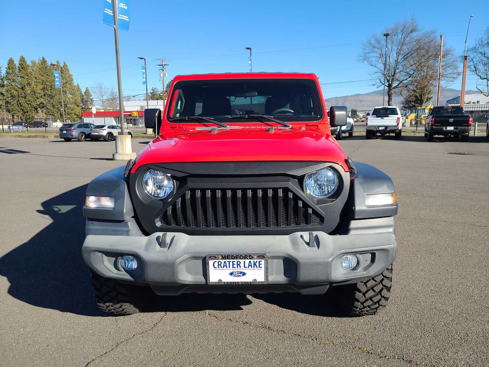 Thumbnail: 2019 Jeep Wrangler - 14