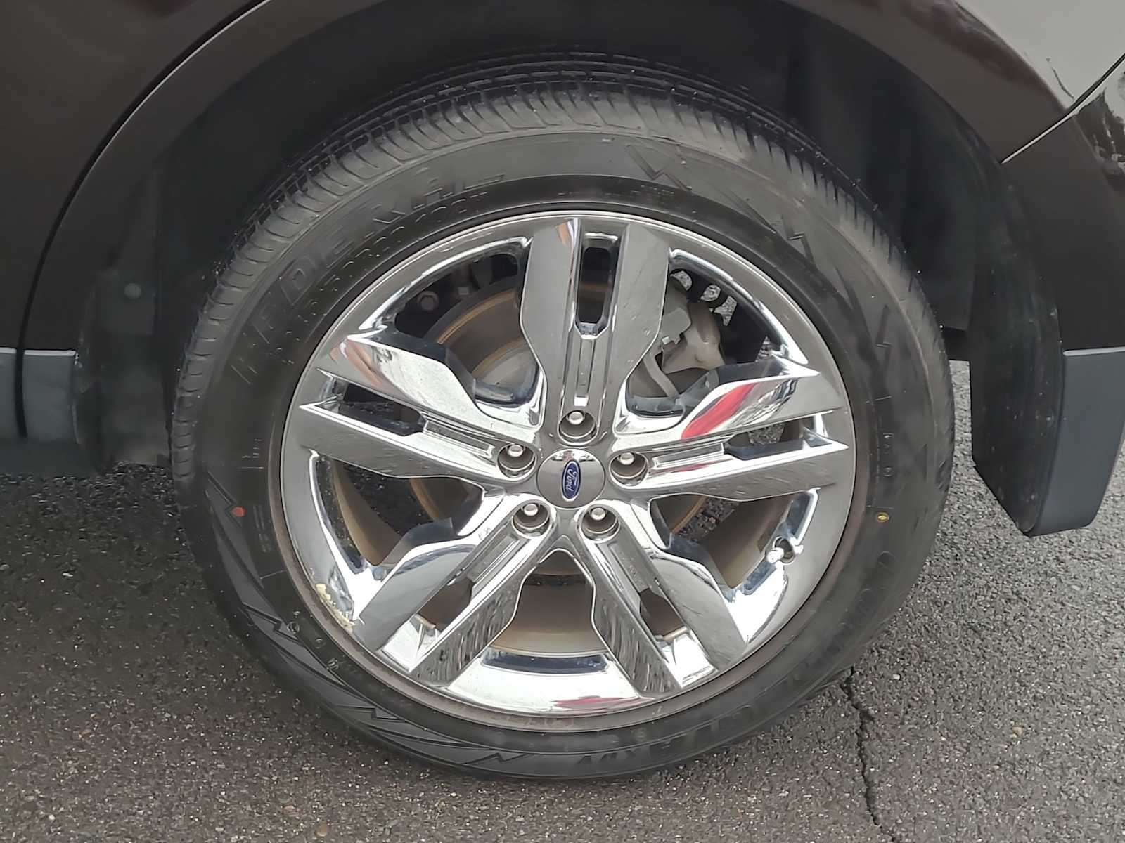 Thumbnail: 2013 Ford Edge - 16