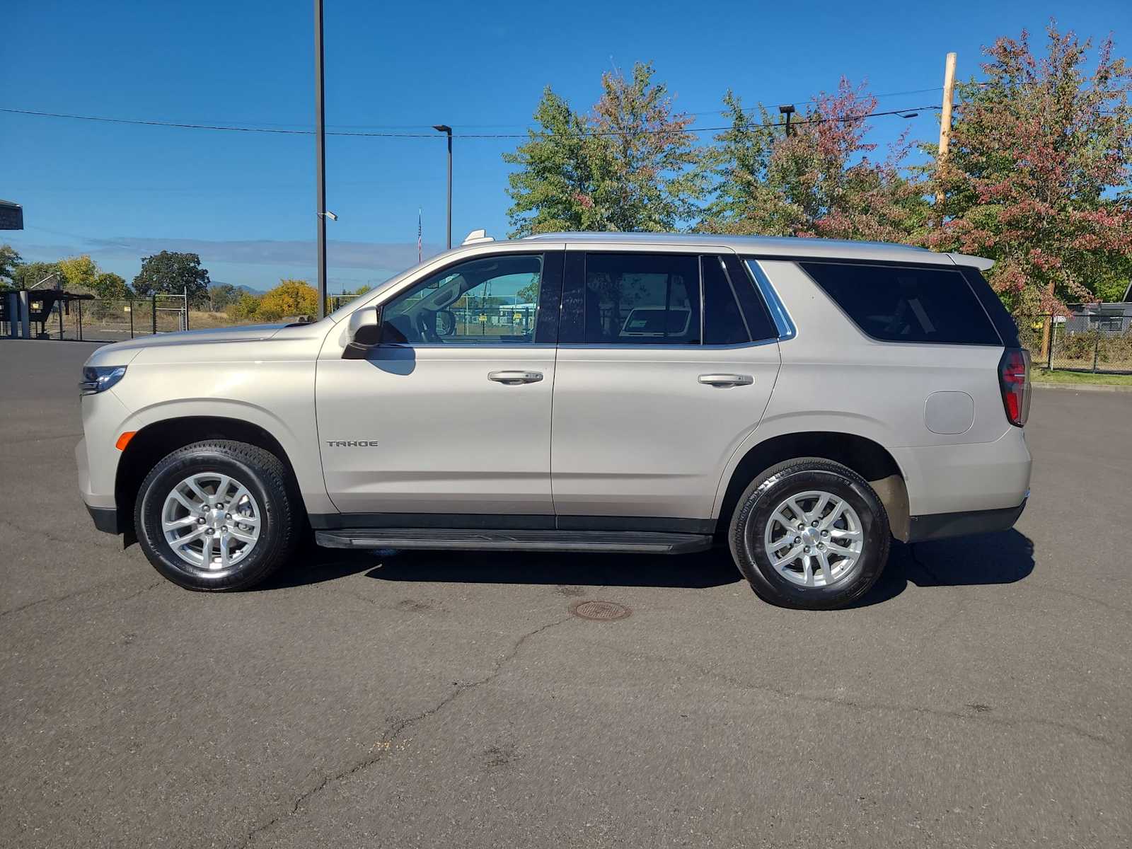 Thumbnail: 2024 Chevrolet Tahoe - 11