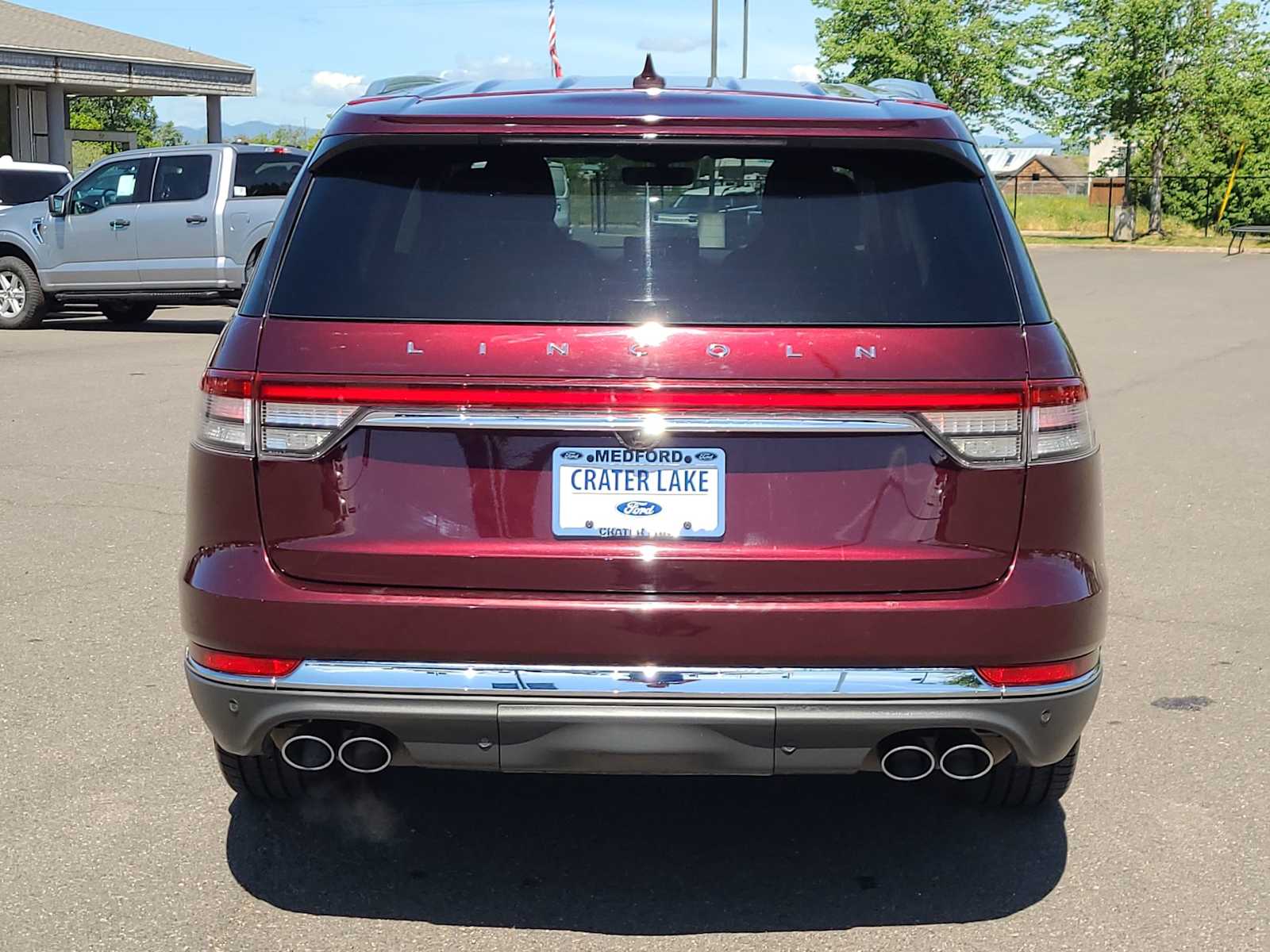 Thumbnail: 2020 Lincoln Aviator - 13