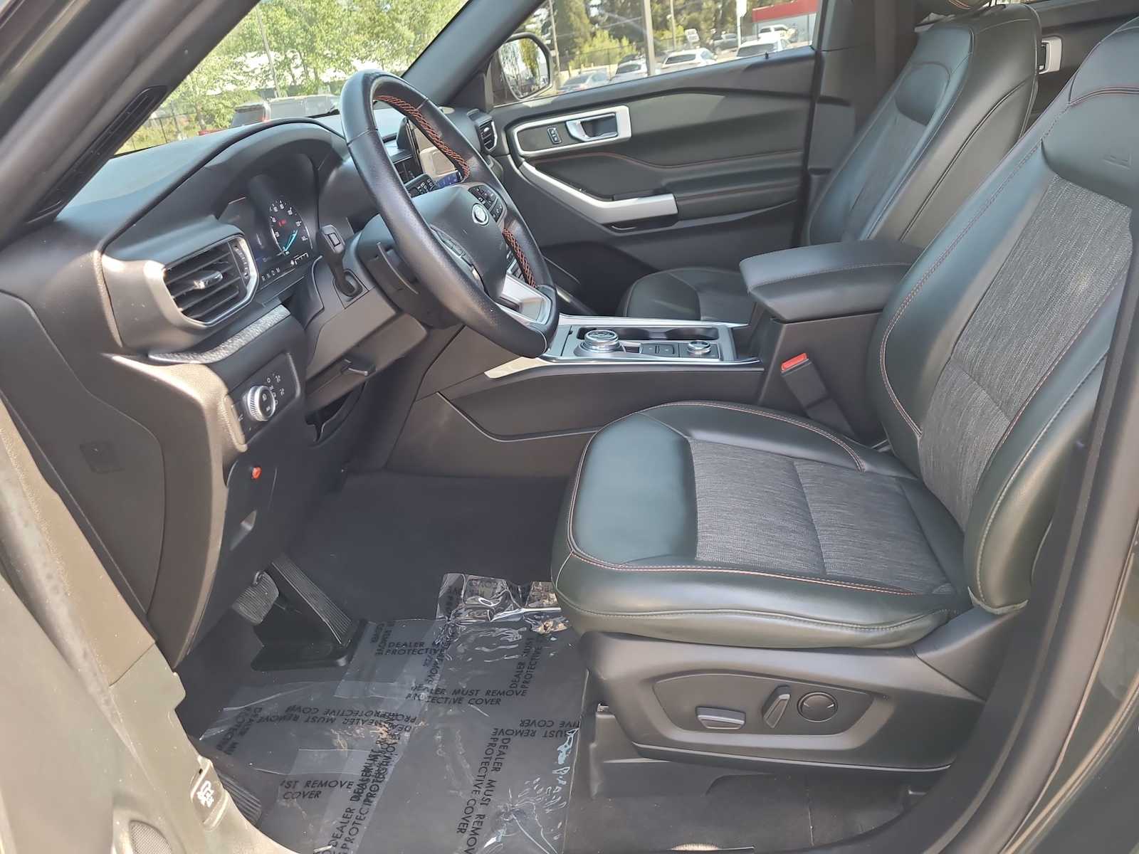 Thumbnail: 2022 Ford Explorer - 19