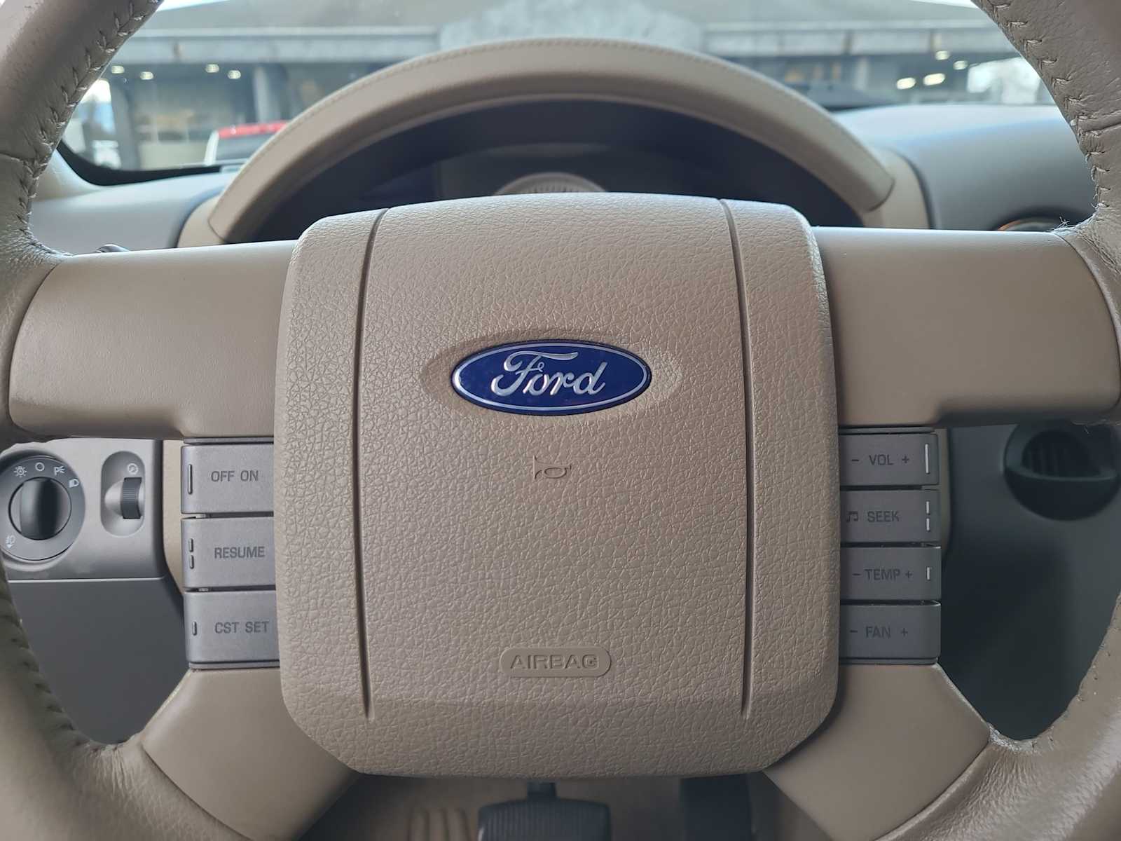 Thumbnail: 2006 Ford Econoline - 23