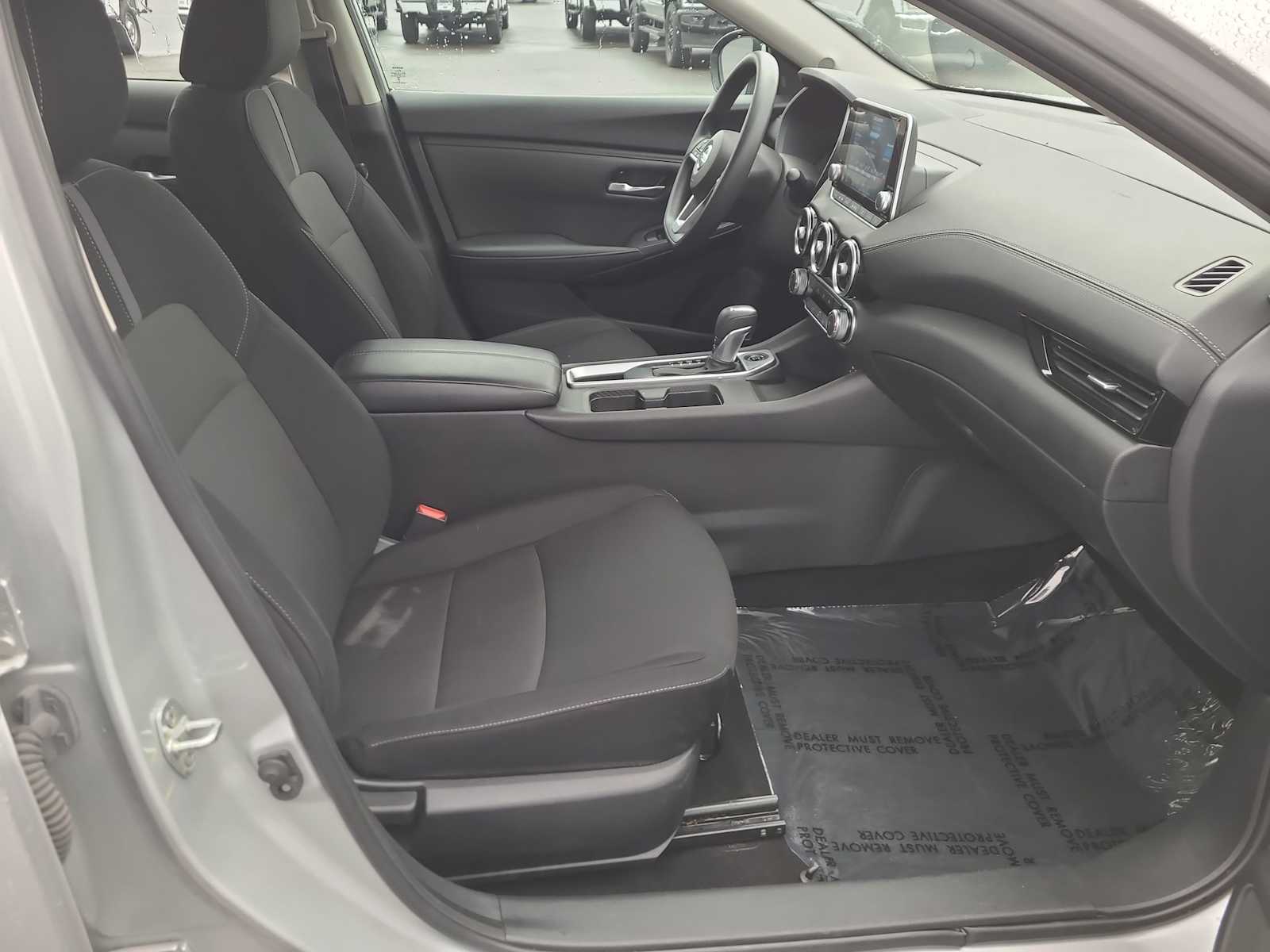 Thumbnail: 2023 Nissan Sentra - 22