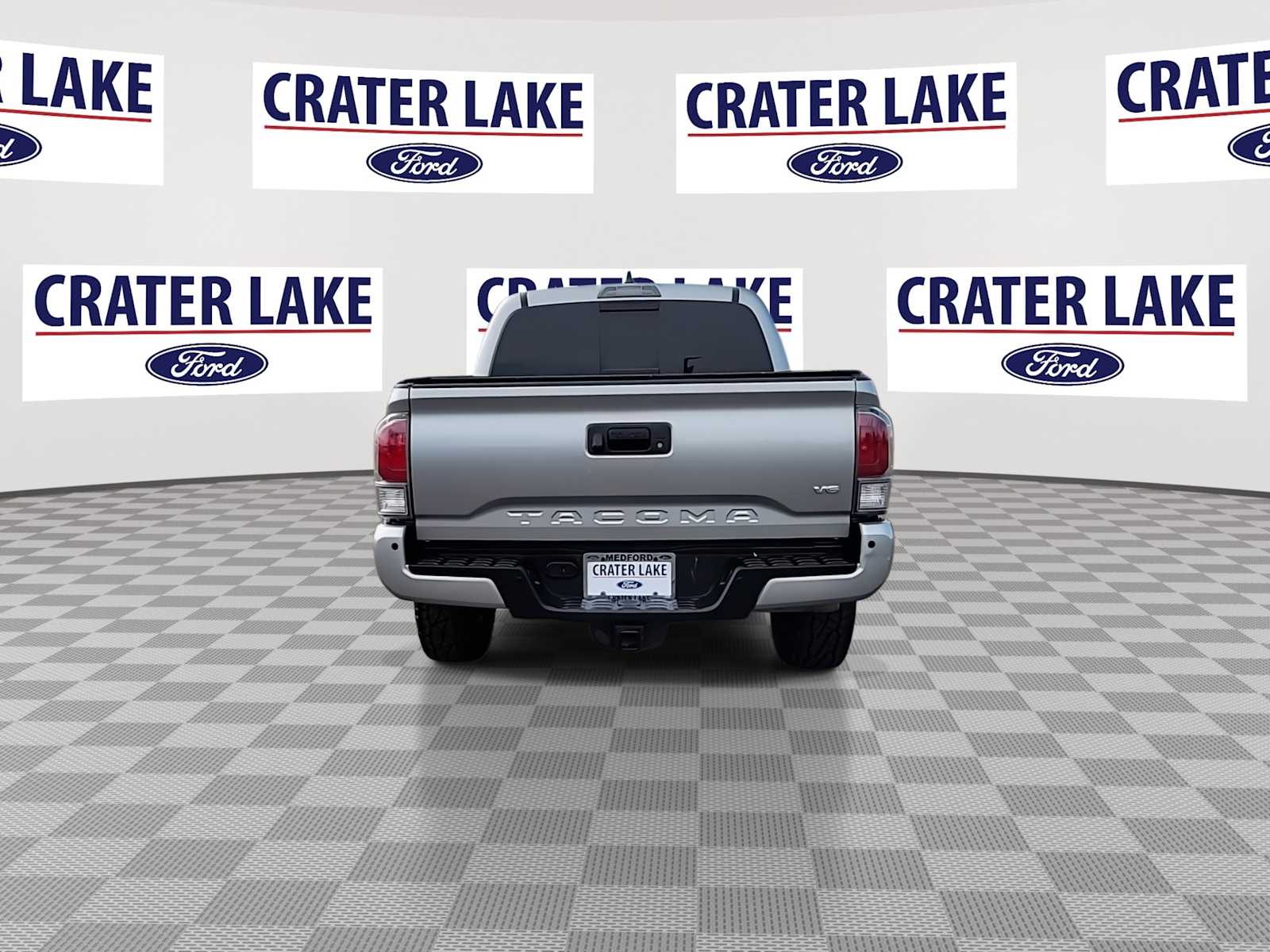 Thumbnail: 2022 Toyota Tacoma - 7