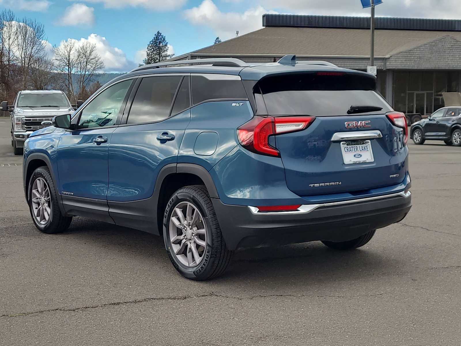 Thumbnail: 2024 GMC Terrain - 12